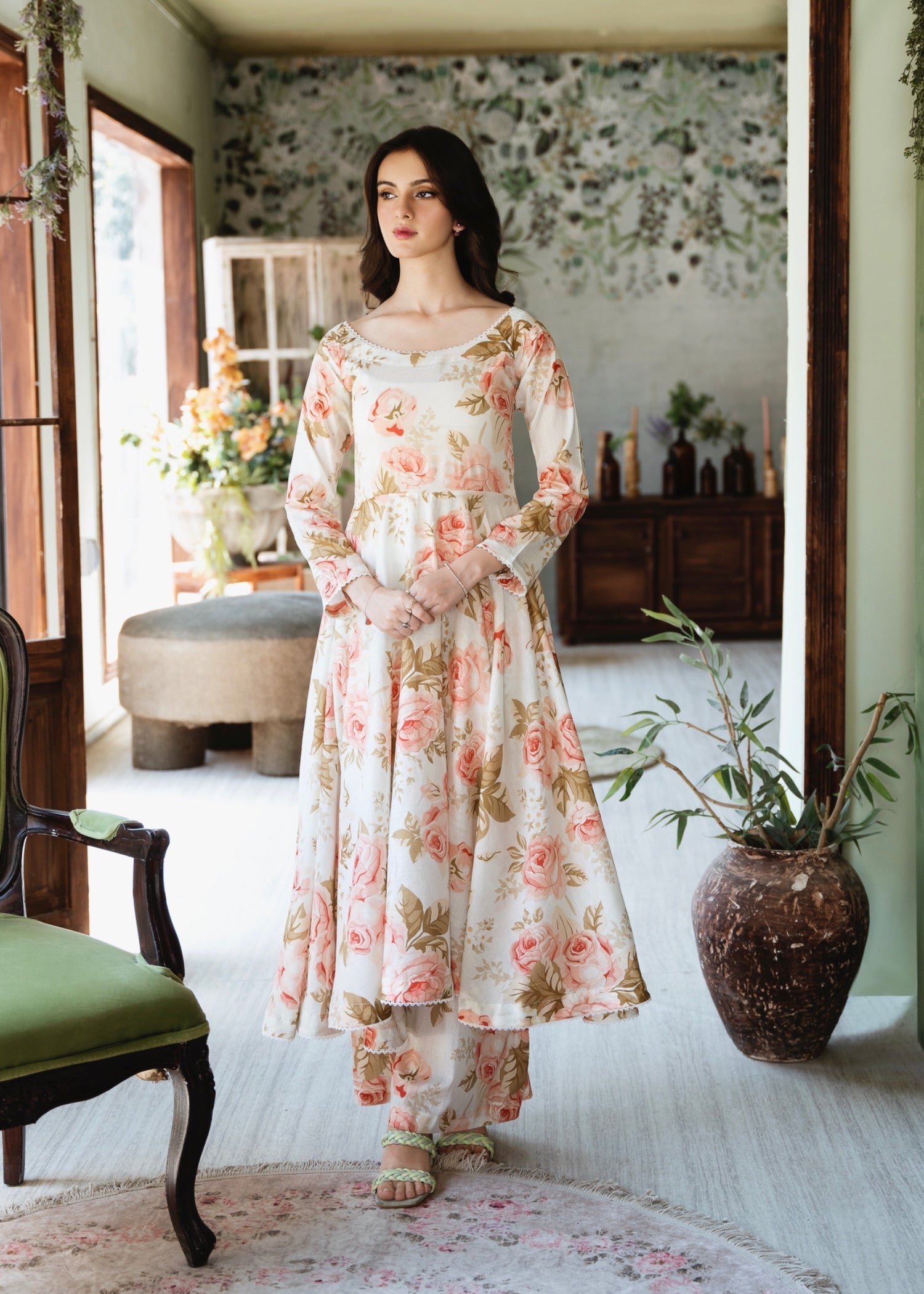Feathers Roselily Women 3pcs