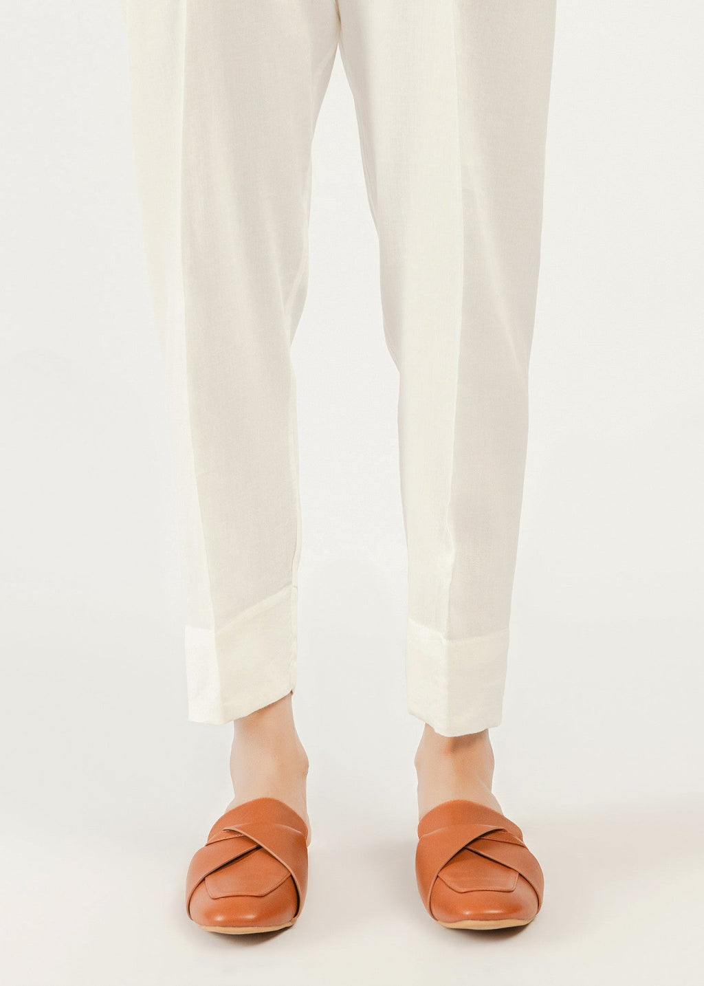 Momin Online white capri NON SEE THRU Women 1pcs