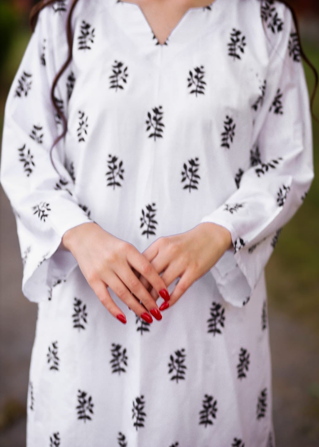 Chaudhary Arts Saleha Printed (White) Women 2pcs