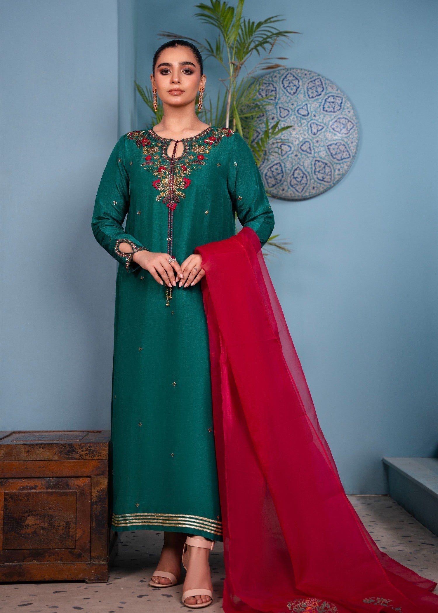 Maroon By Iqra Chaudhry Classic Charm Women 3pcs