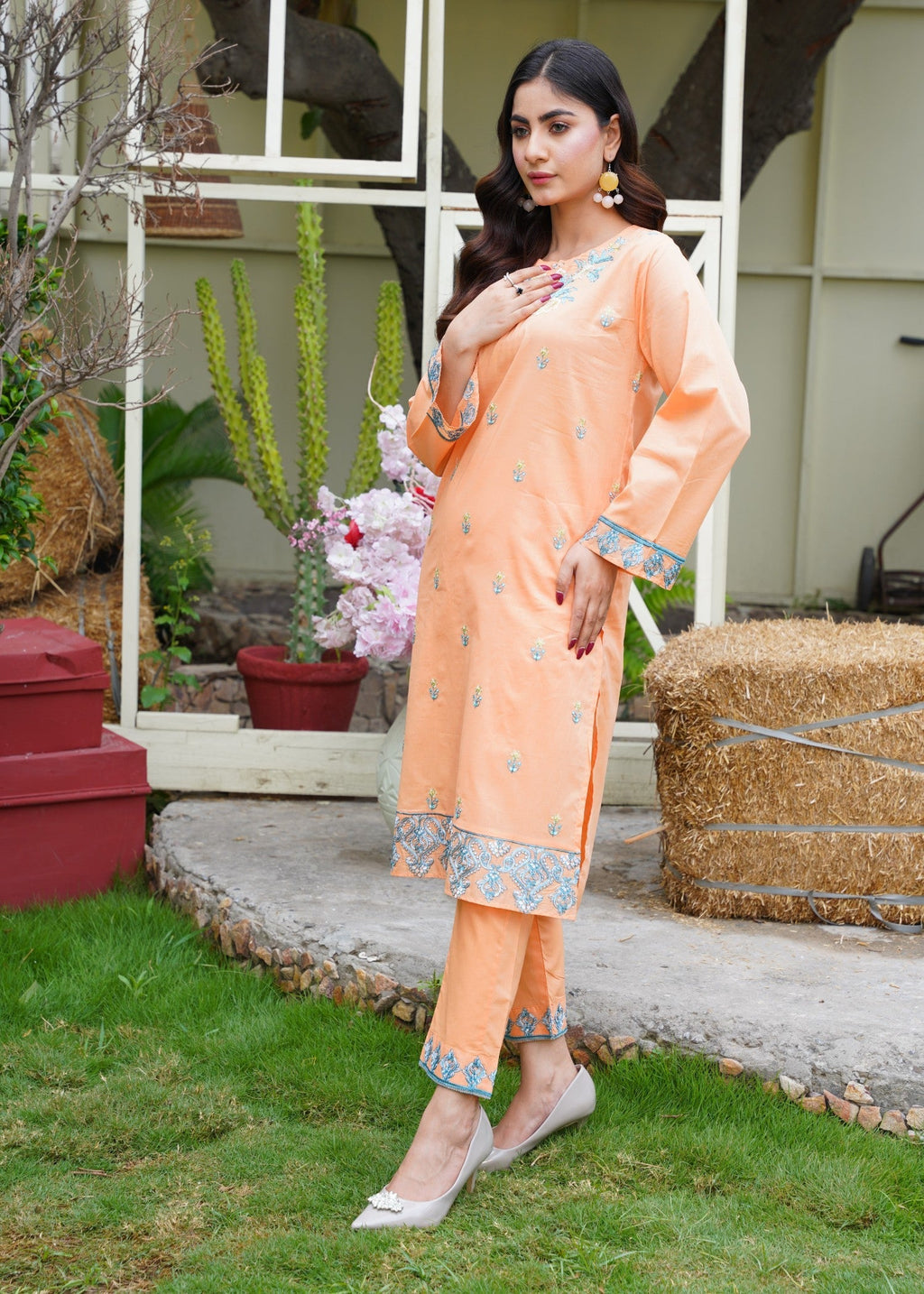 Taranjan Naaz Women 2pcs