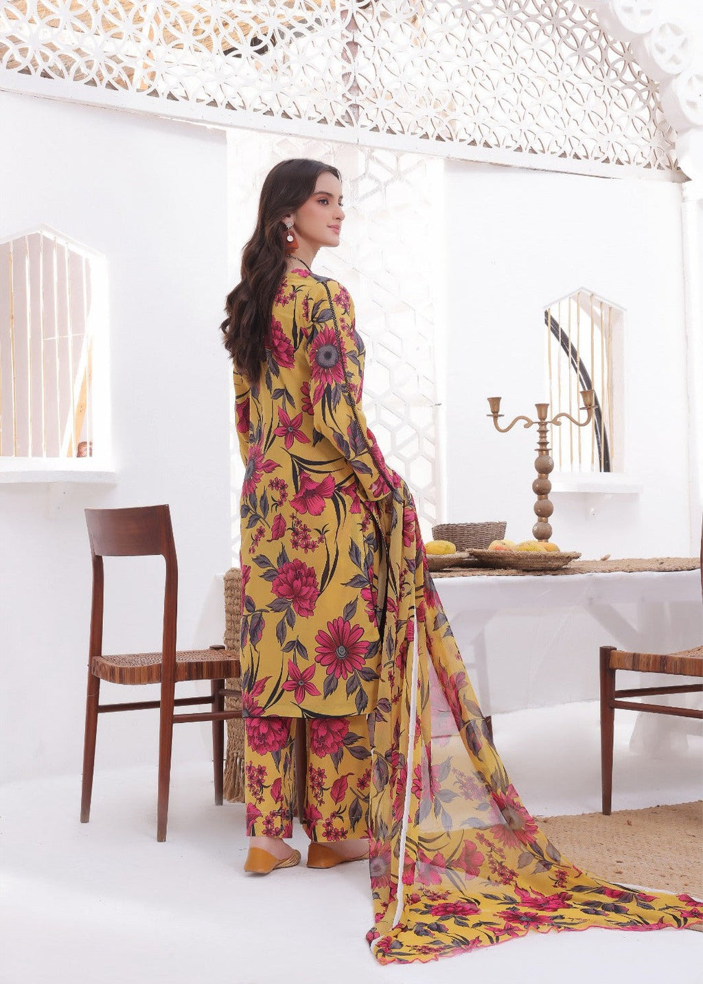 Feathers NYRA Women 3pcs