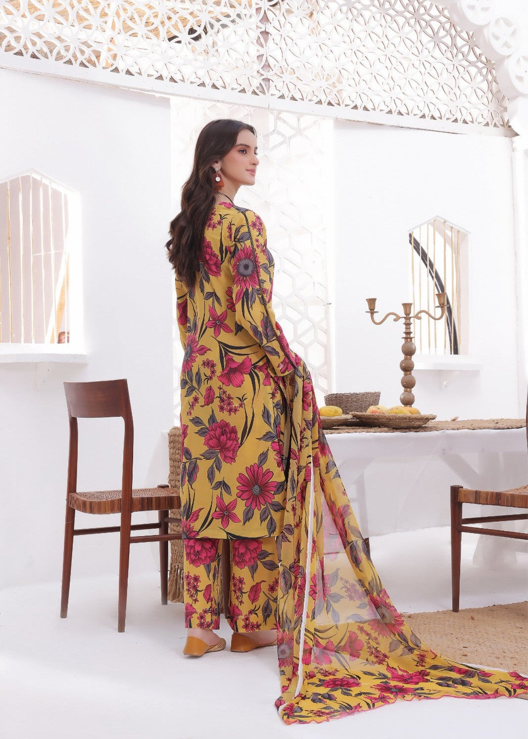Feathers NYRA Women 3pcs