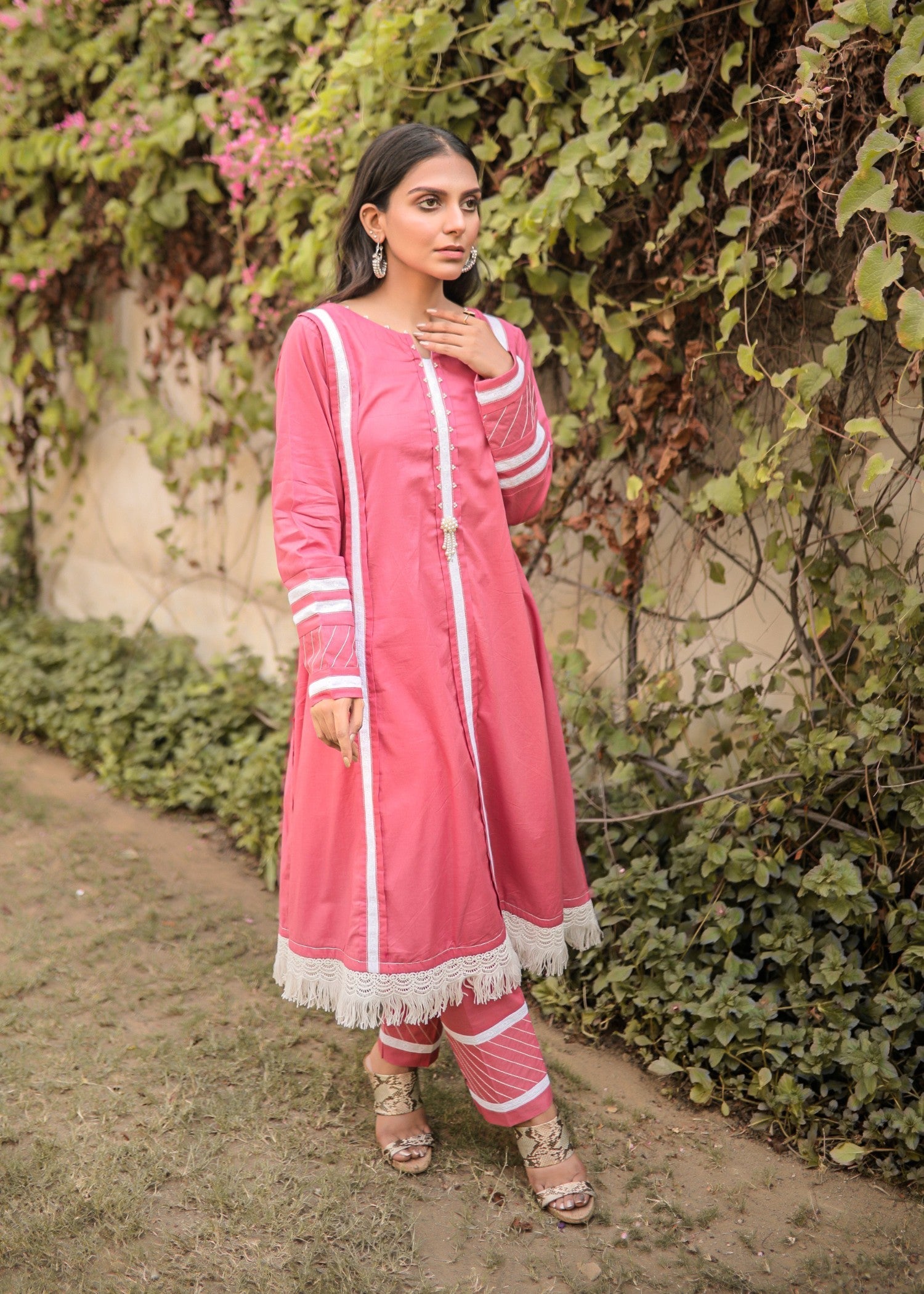 Yusra Ansari Mizuki yed 09 Women 2pcs