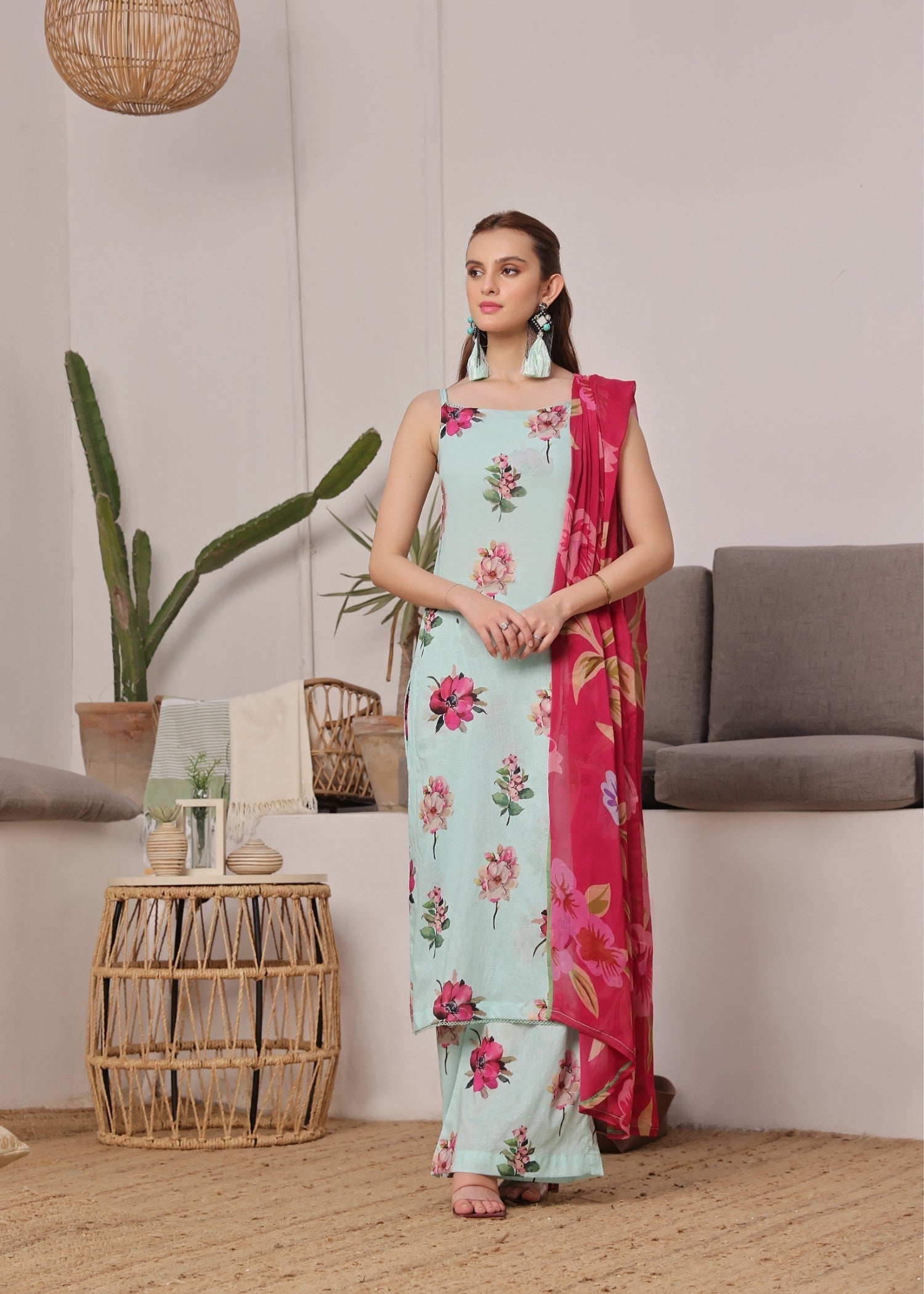Feathers TRICIA Women 3pcs