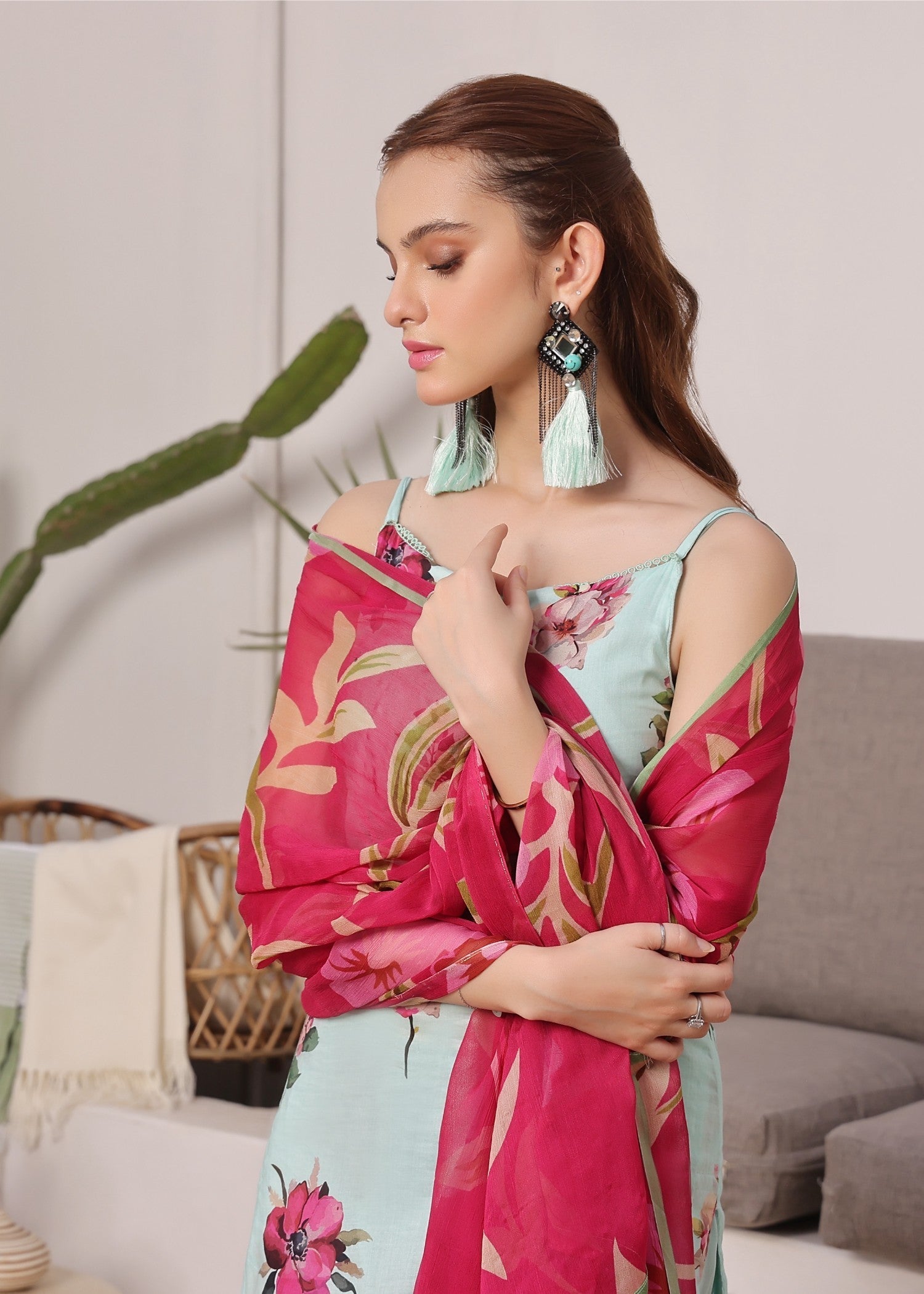 Feathers TRICIA Women 3pcs