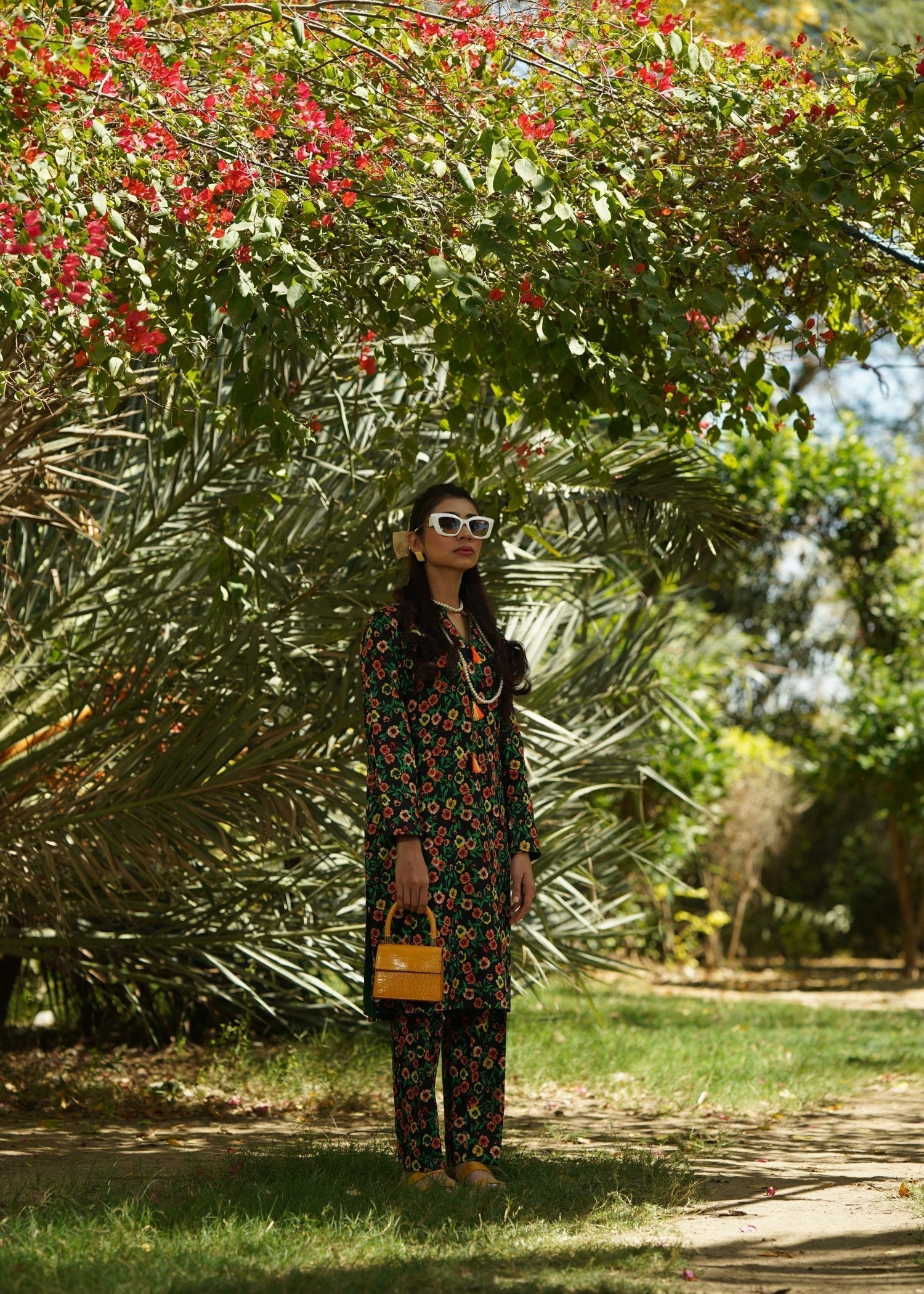 Mahrukh Gul Couture & Rakhtaa Baghecha/004 Women 2pcs