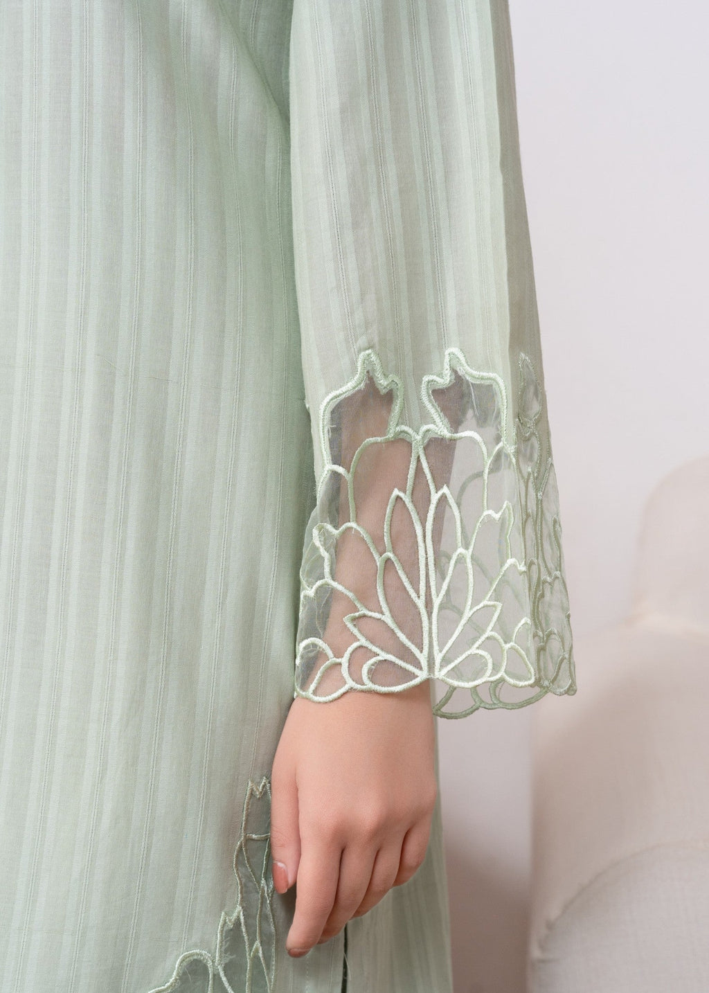 Sahibas By Mirza Calico Pista Women 2pcs