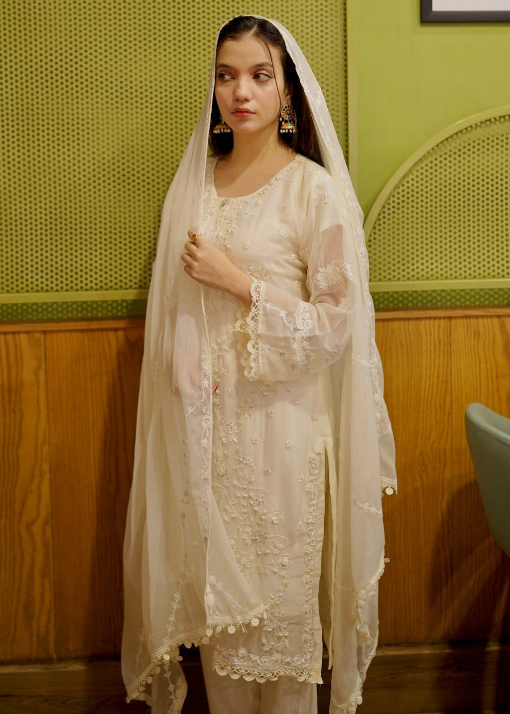 Four Season Boutique NIMRA Chiffon Creamwhite Women 3pcs