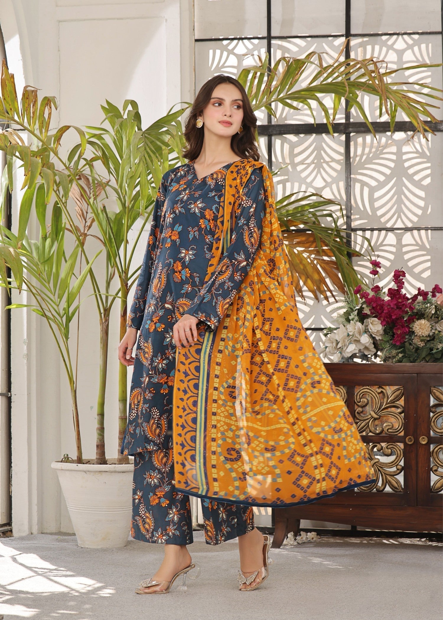 Feathers STASEY Women 3pcs
