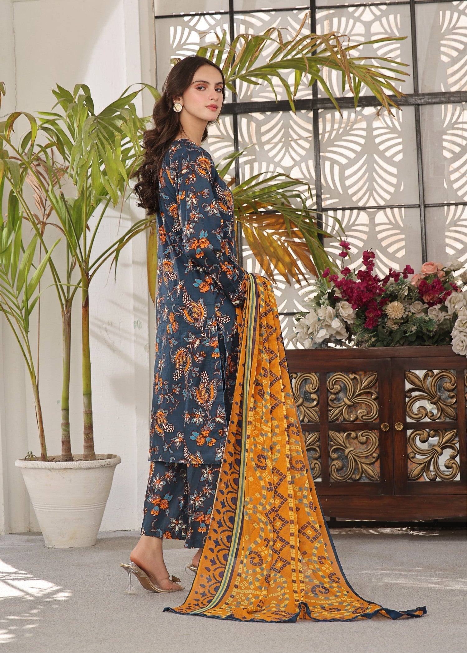 Feathers STASEY Women 3pcs
