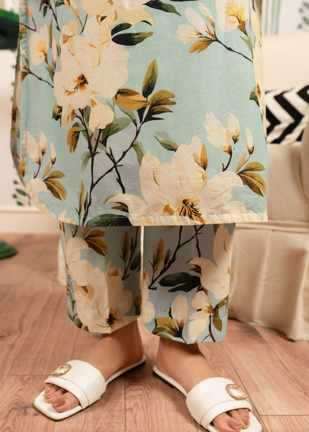 Meerak Pret SF 10 Women 2pcs