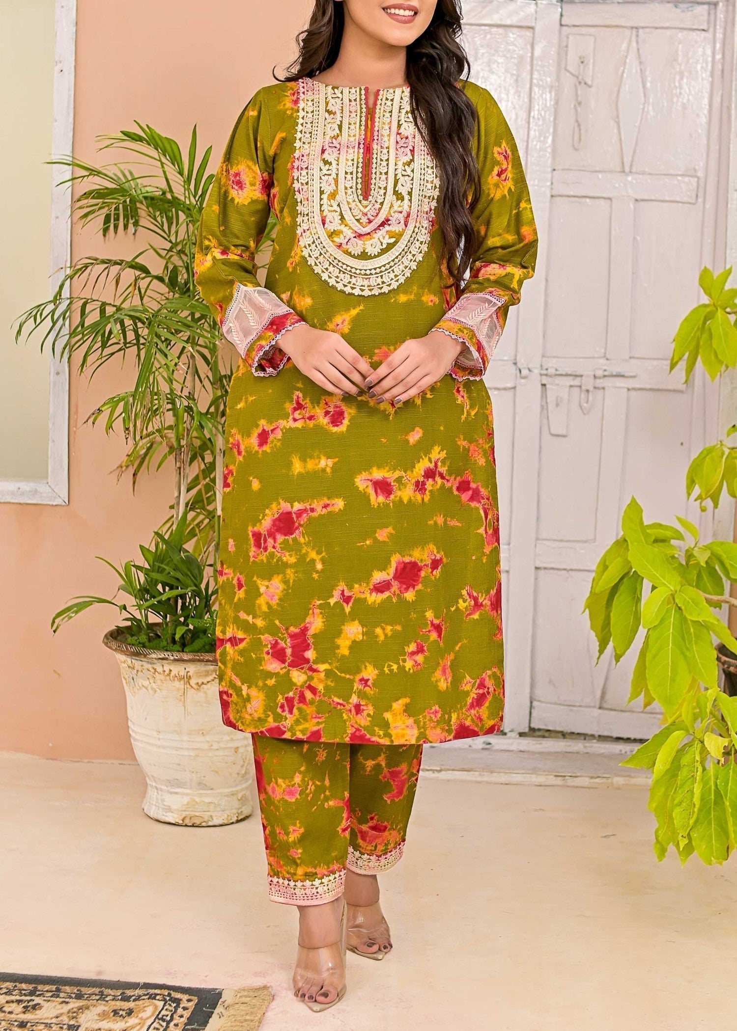 Pret Diaries Green Tye and Dye Embroidered set Women 2pcs