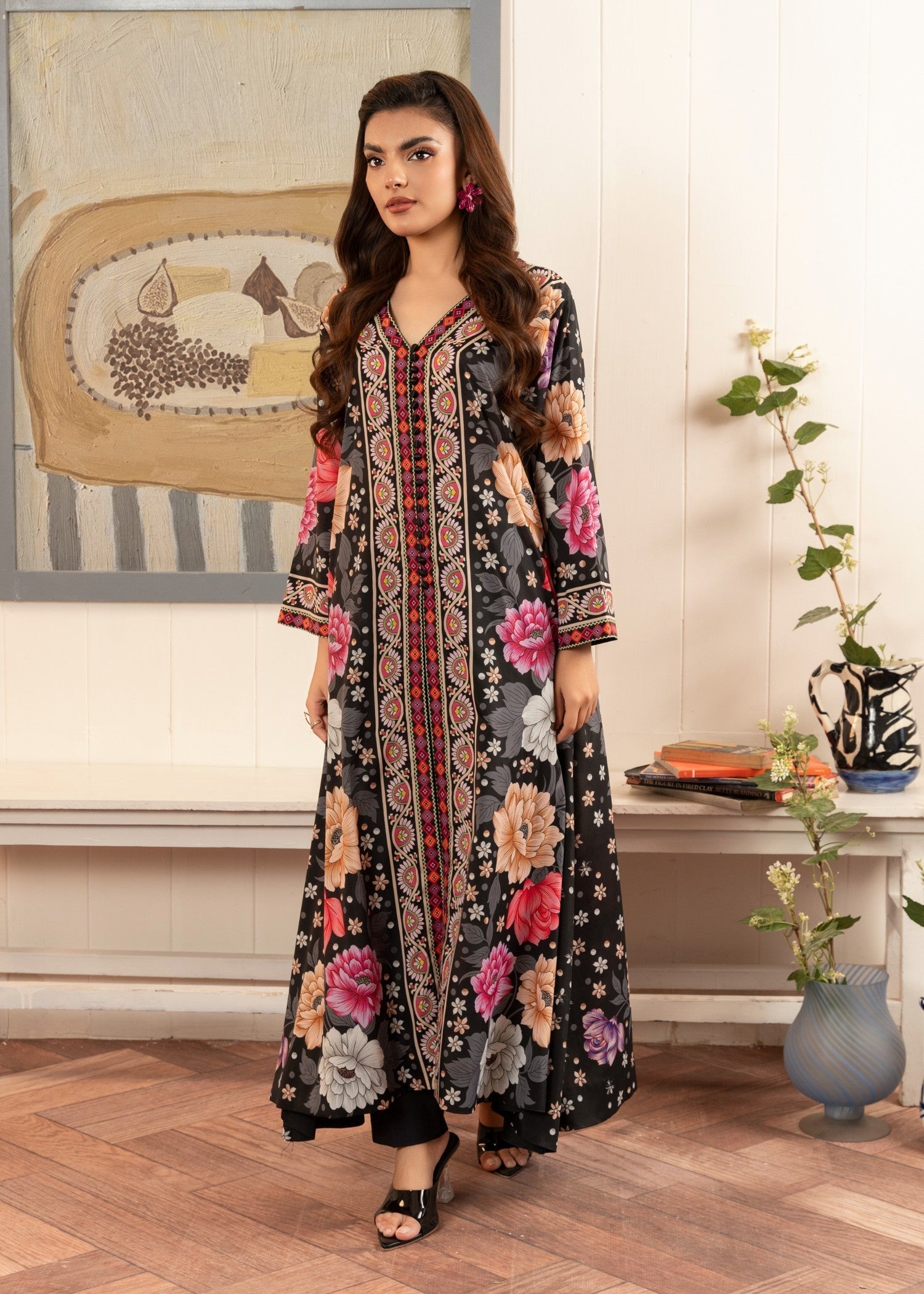 Stitch Vibes Black Flora Shirt Women 1pcs