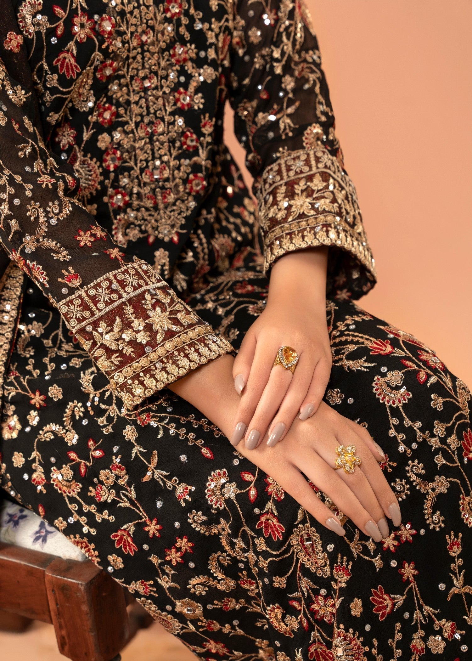 Agha Jaan Lajwanti Women 3pcs