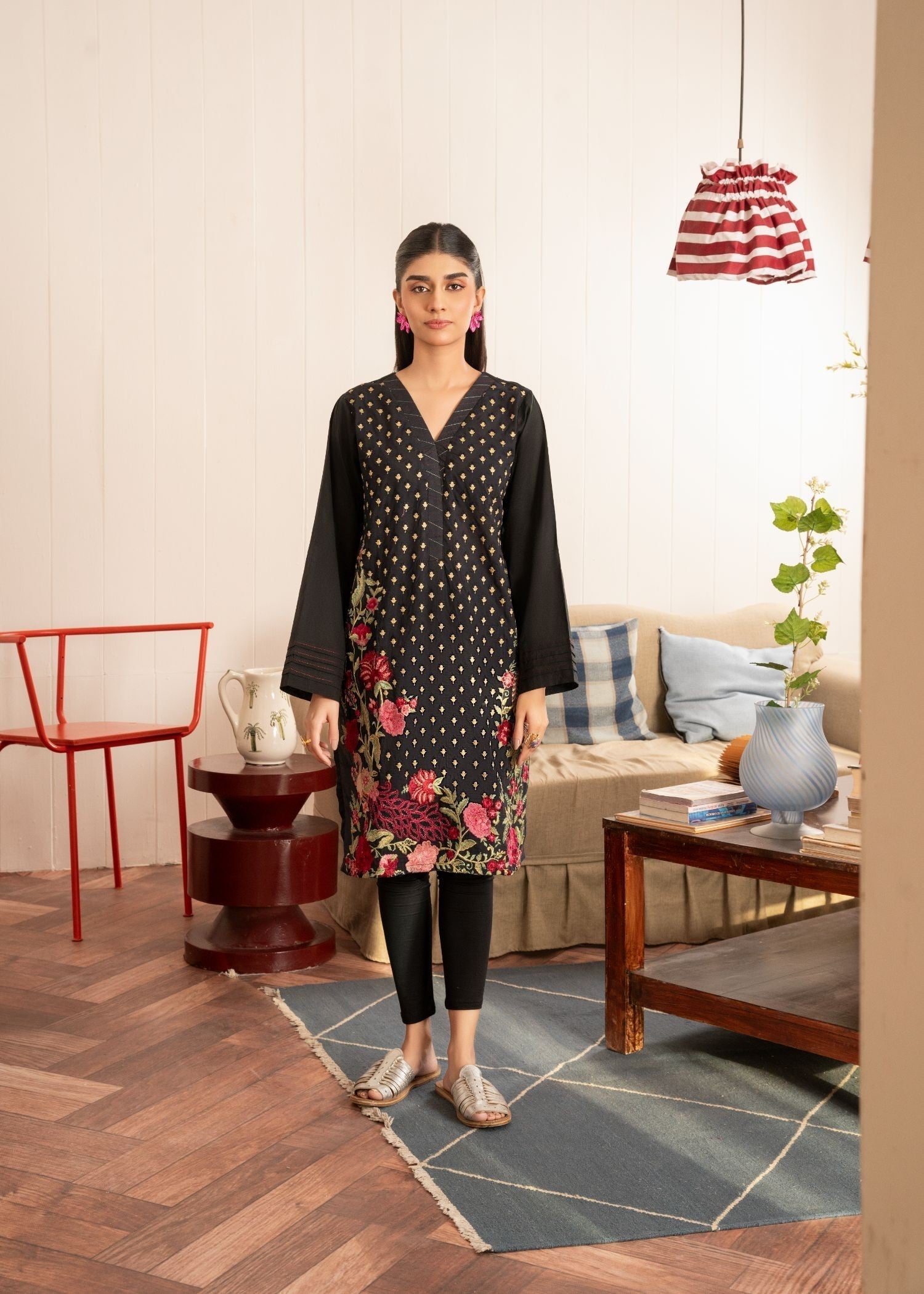 Meem Designs BLACK FLORAL KURTA Women 1pcs