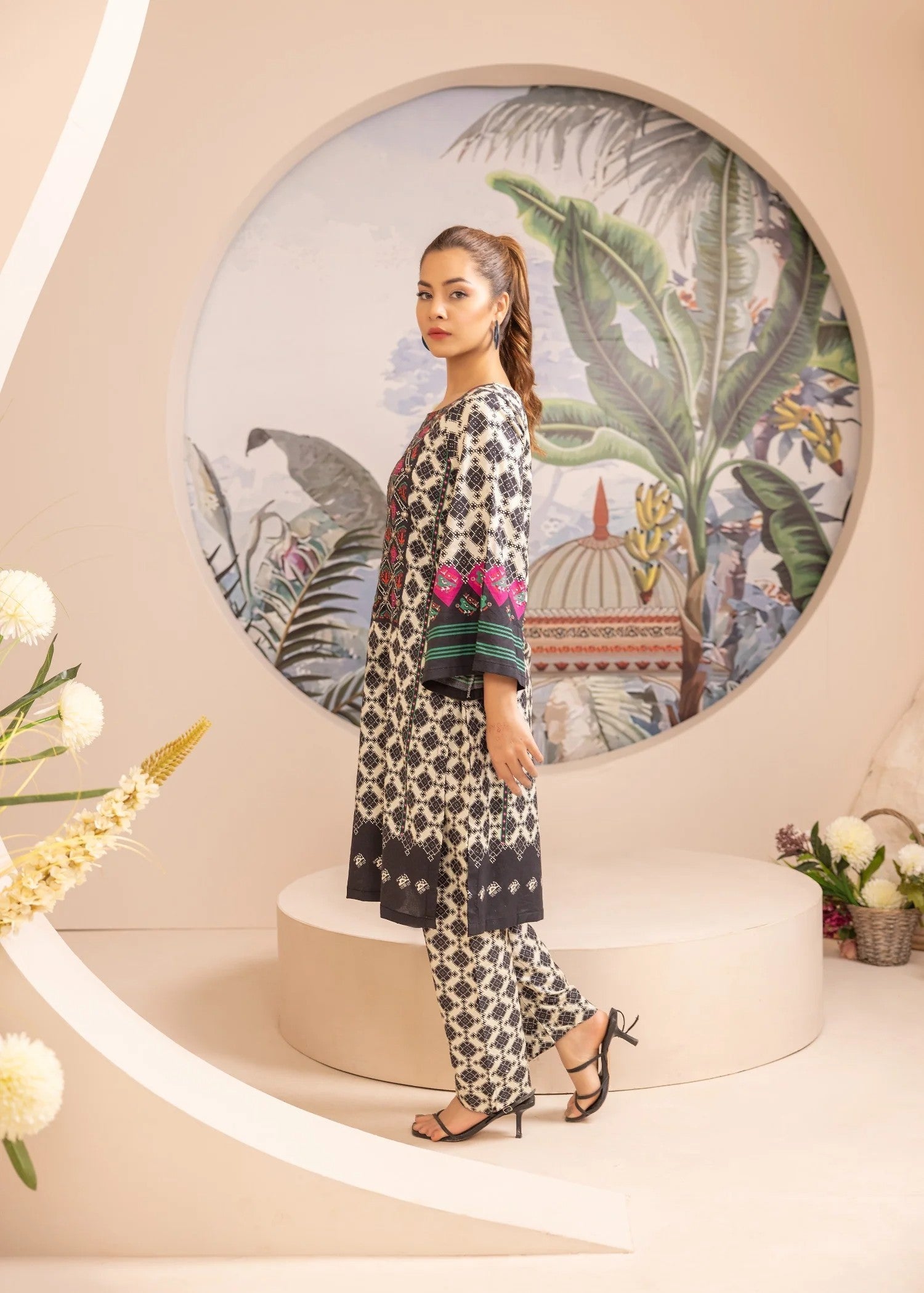 WearCuckoos Eclat Women 2pcs