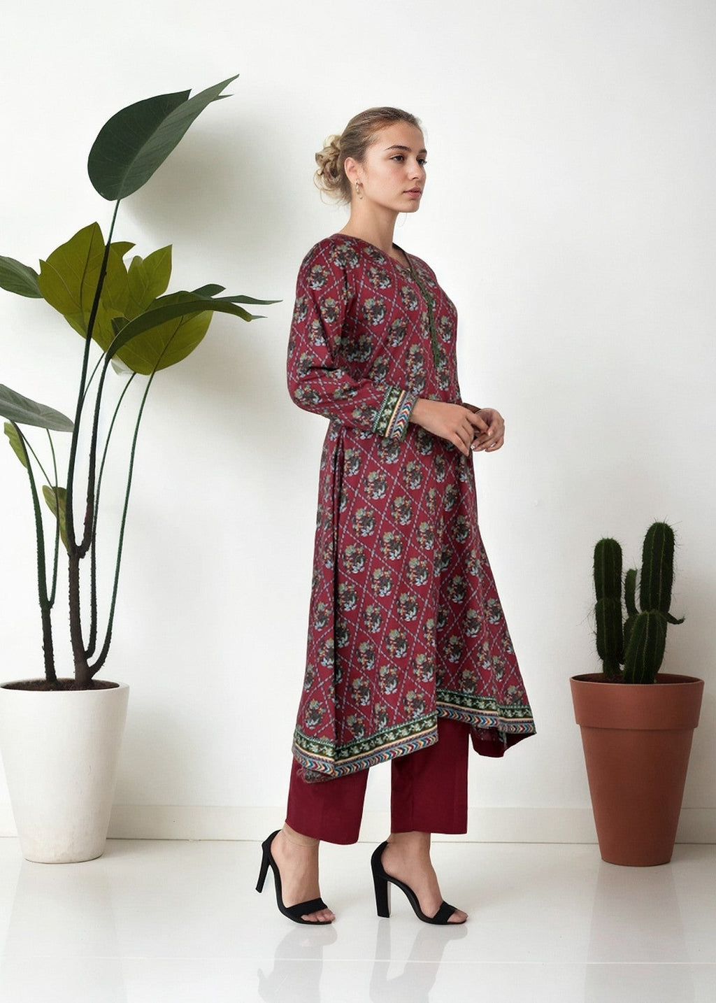Noorma Kaamal NK CPV2 20 Women 2pcs