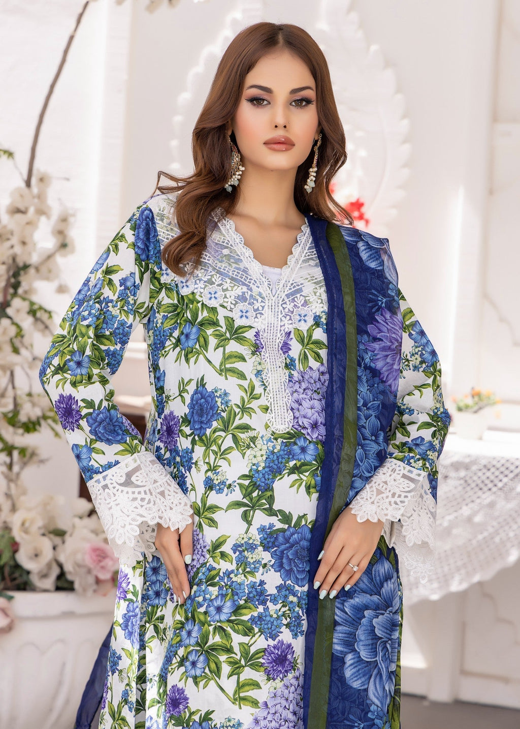 Polawn PD 24 401 B NAYAB PRET LAWN COLLECTION Women 3pcs