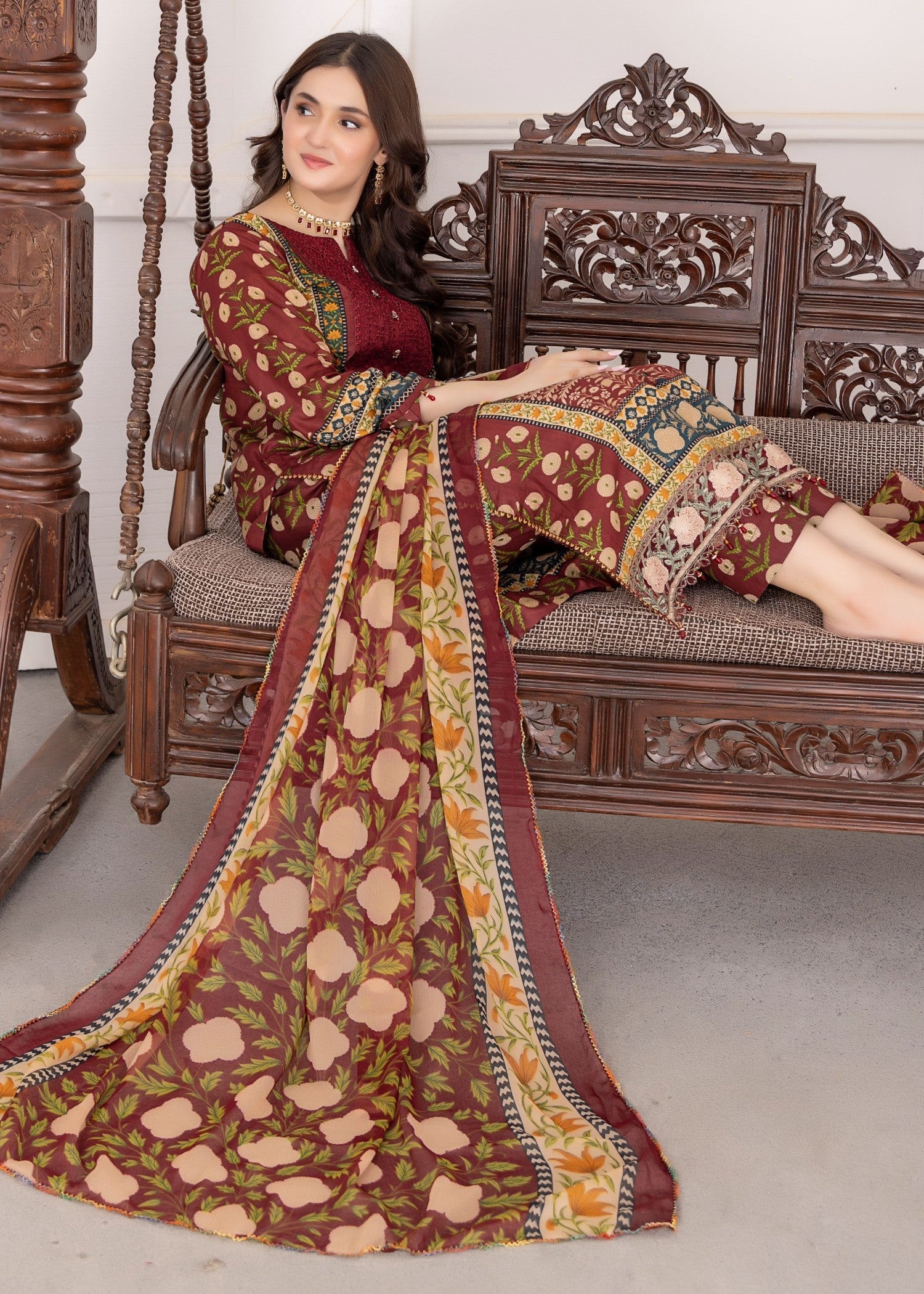 Polawn PD 24 402 B NAYAB PRET LAWN COLLECTION Women 3pcs