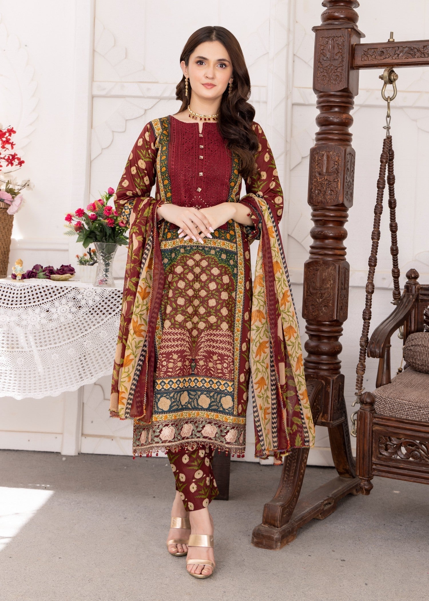 Polawn PD 24 402 B NAYAB PRET LAWN COLLECTION Women 3pcs
