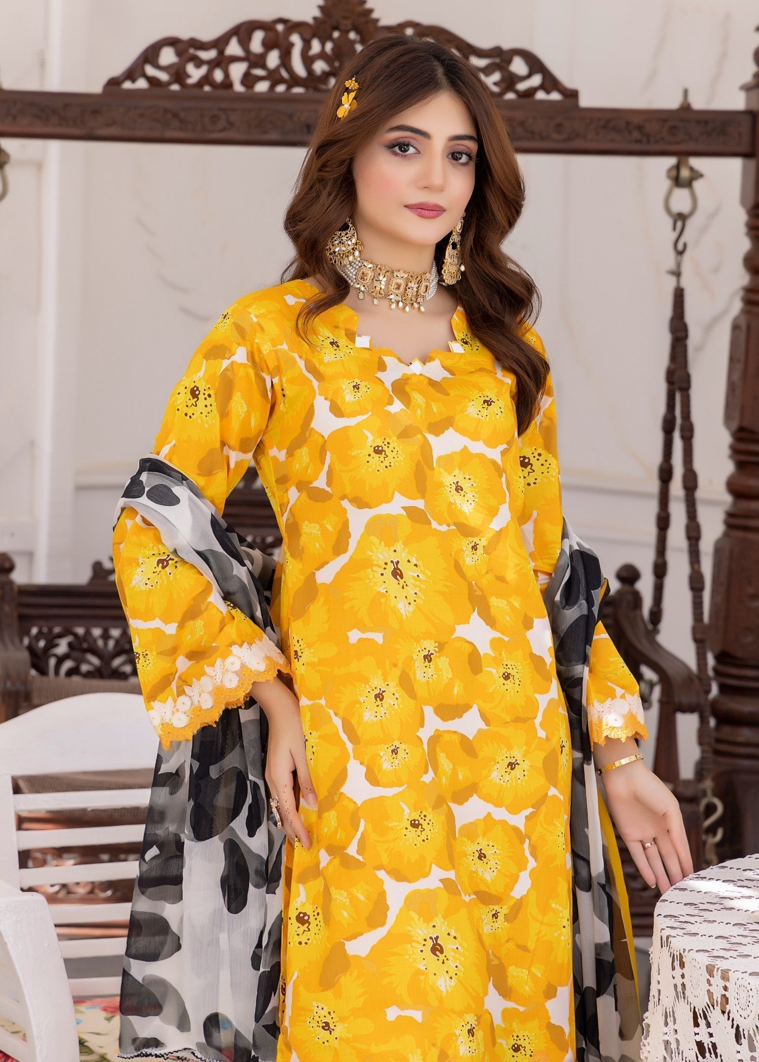 Polawn PD 24 403 B NAYAB PRET LAWN COLLECTION Women 3pcs