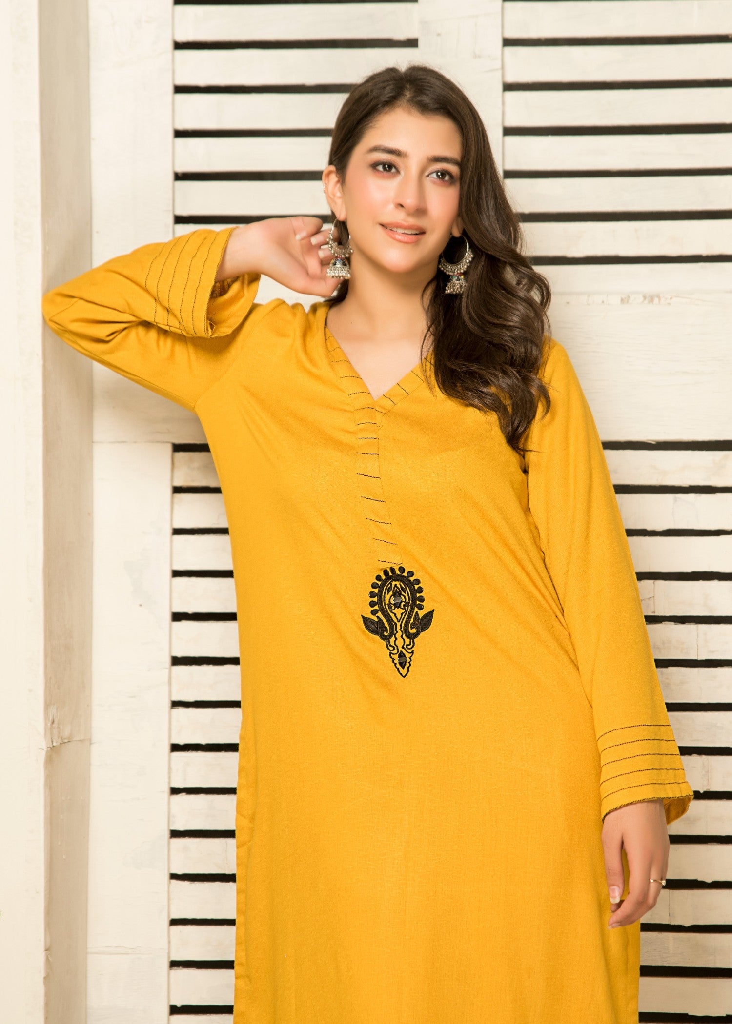 Yolo Pret Hand Embroidered Silk Karandi W24 HES 0001 Women 2pcs