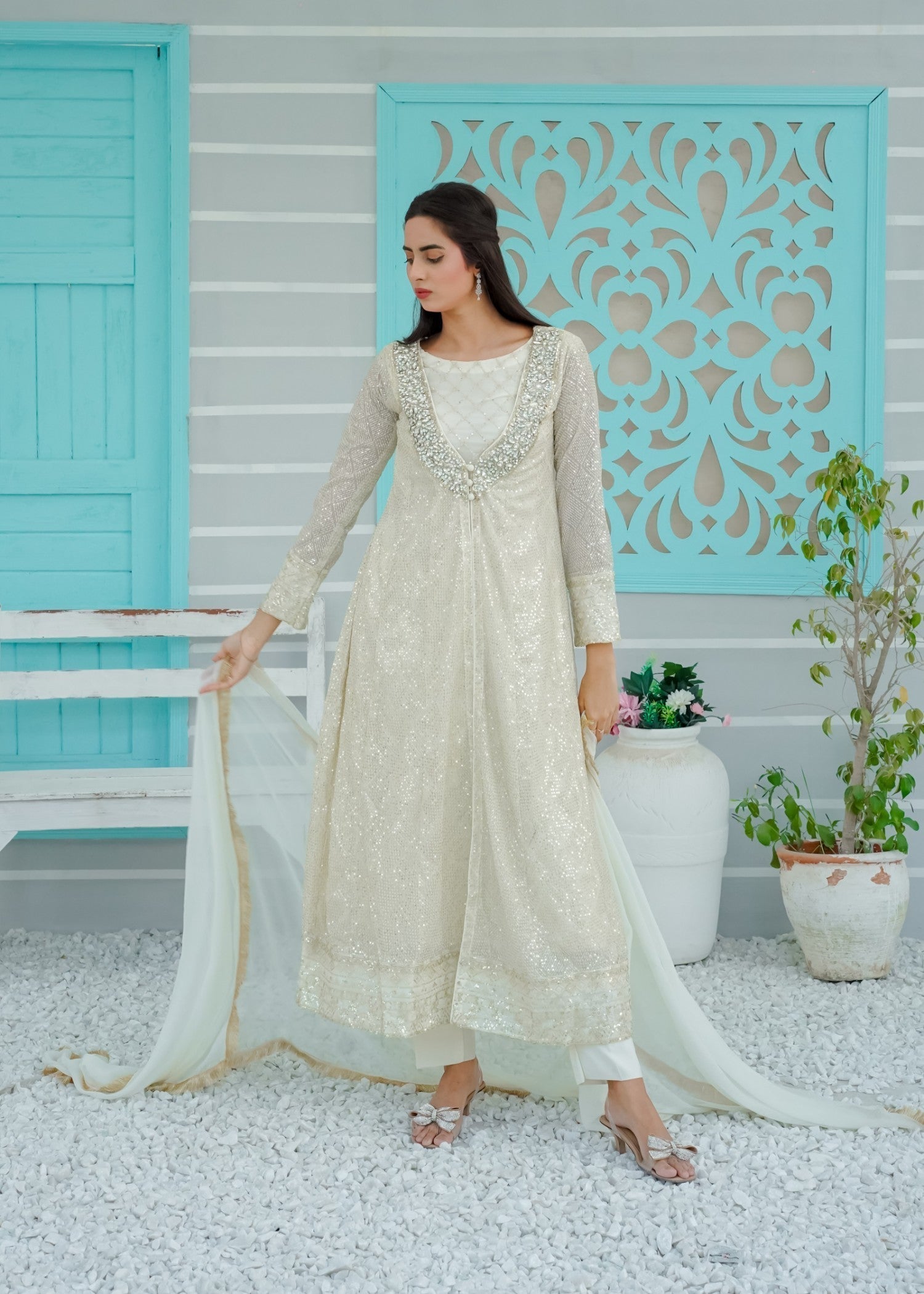 Mona Embroidery Silhouette Elegance offwhite Women 3pcs