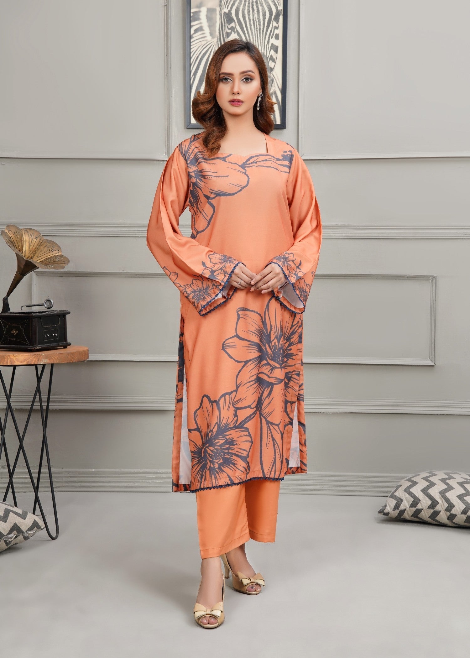 Hareem Fatima Bronze Majesty Women 2pcs