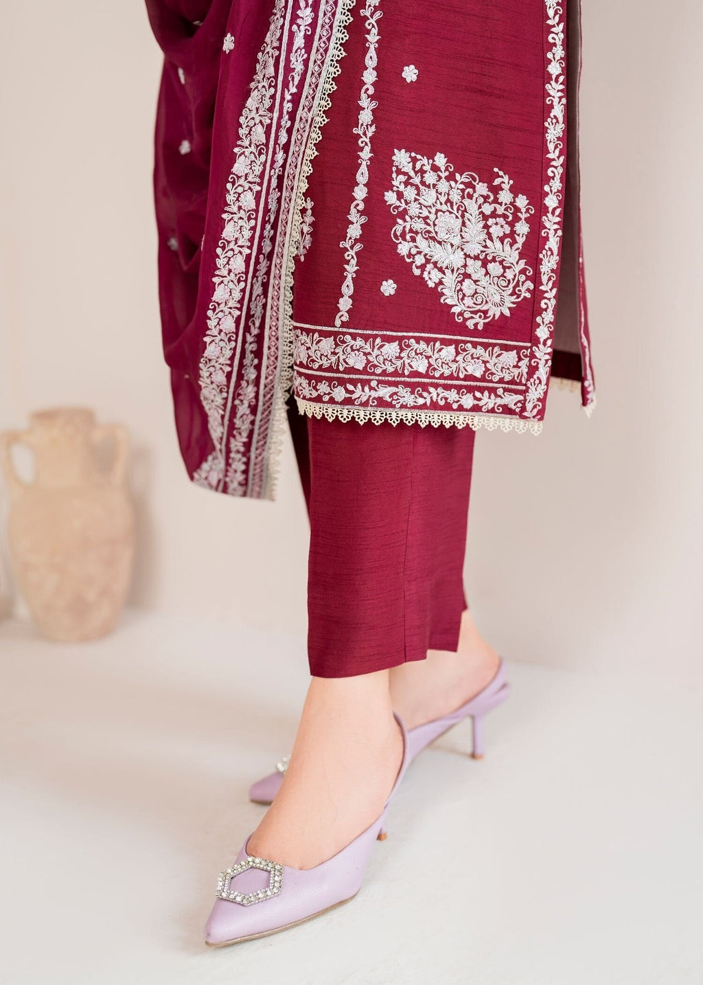 Garnet Clothing Rosette Women 2pcs