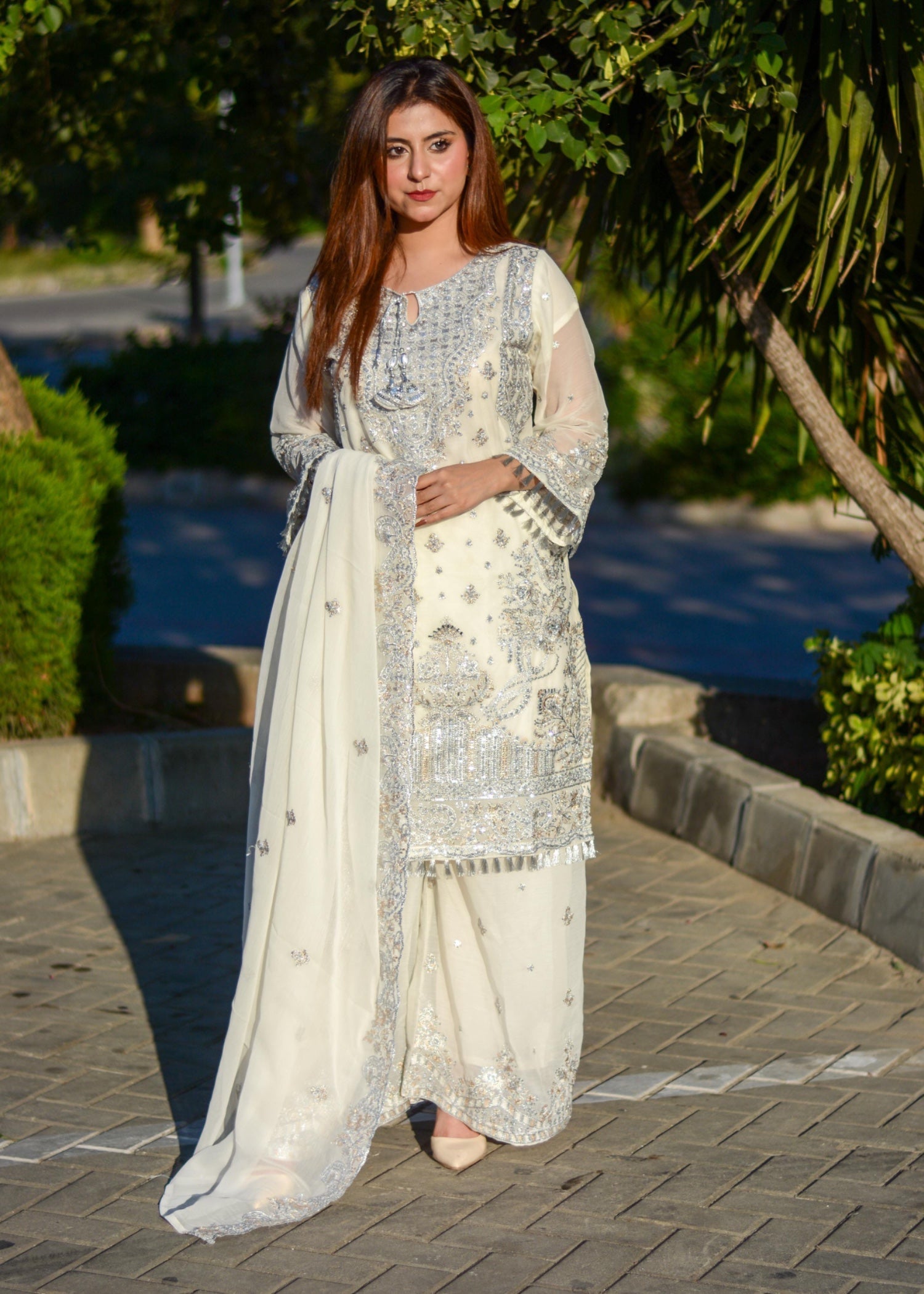 Inaaya Fashion Maahiya Cream White Women 3pcs