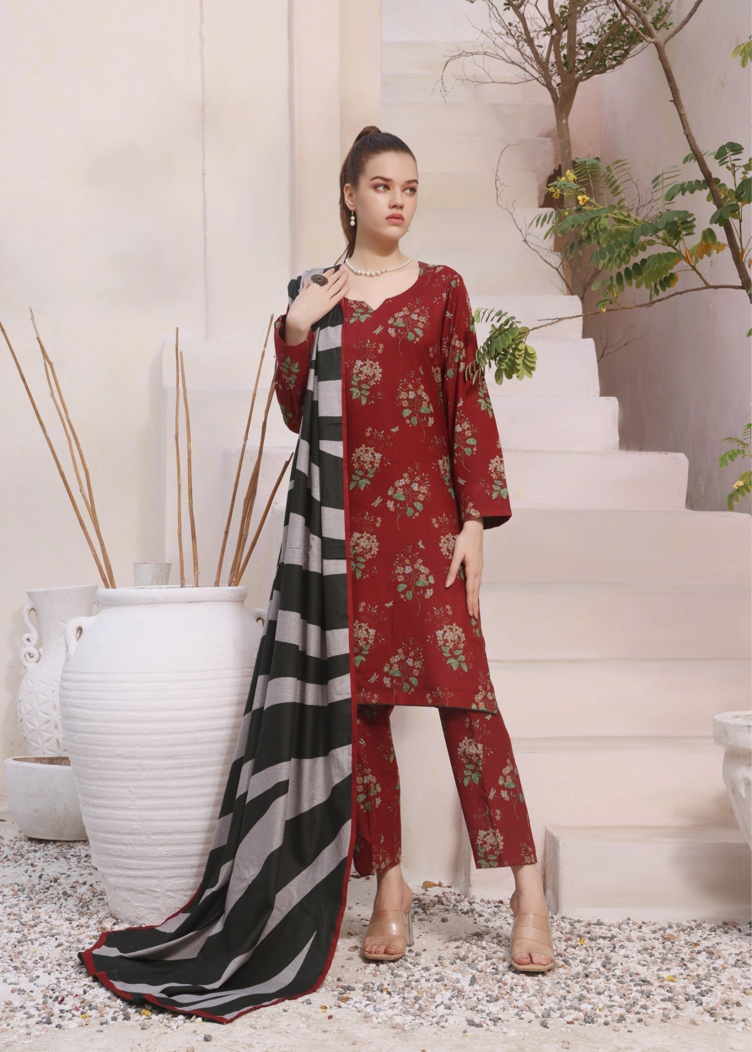 Feathers GLEAMING RUBY Women 3pcs