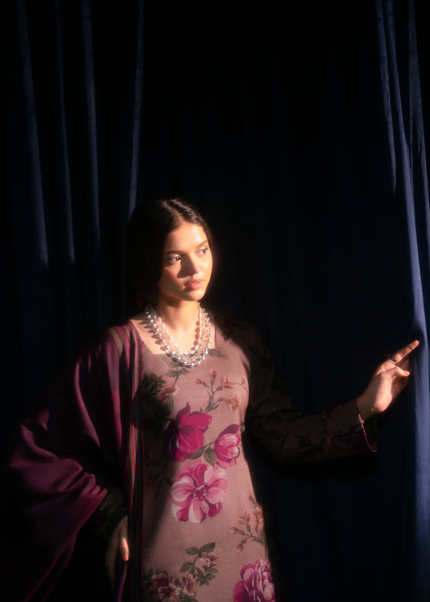 Feathers SHIREEN Women 3pcs