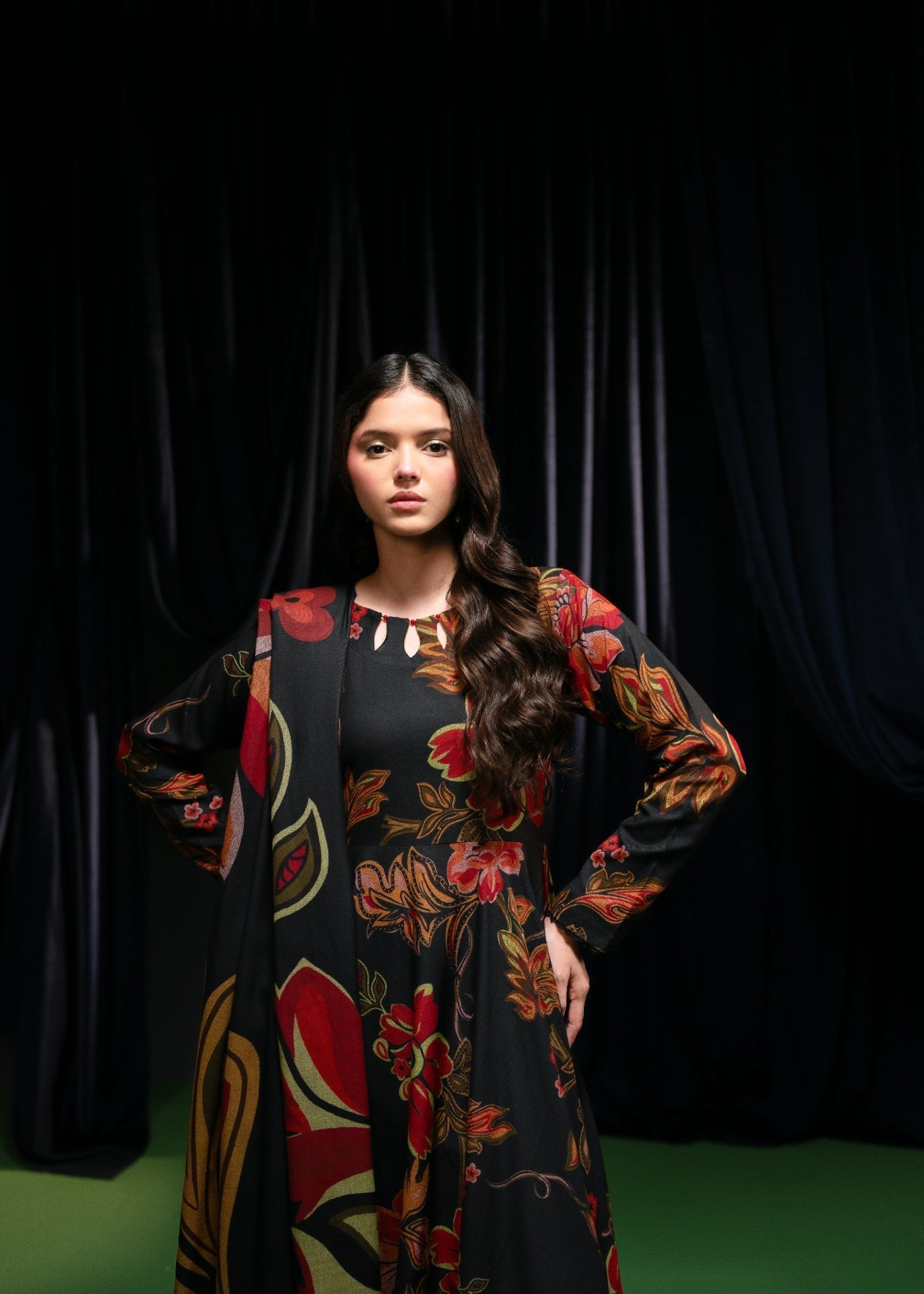 Feathers ANMOL Women 3pcs