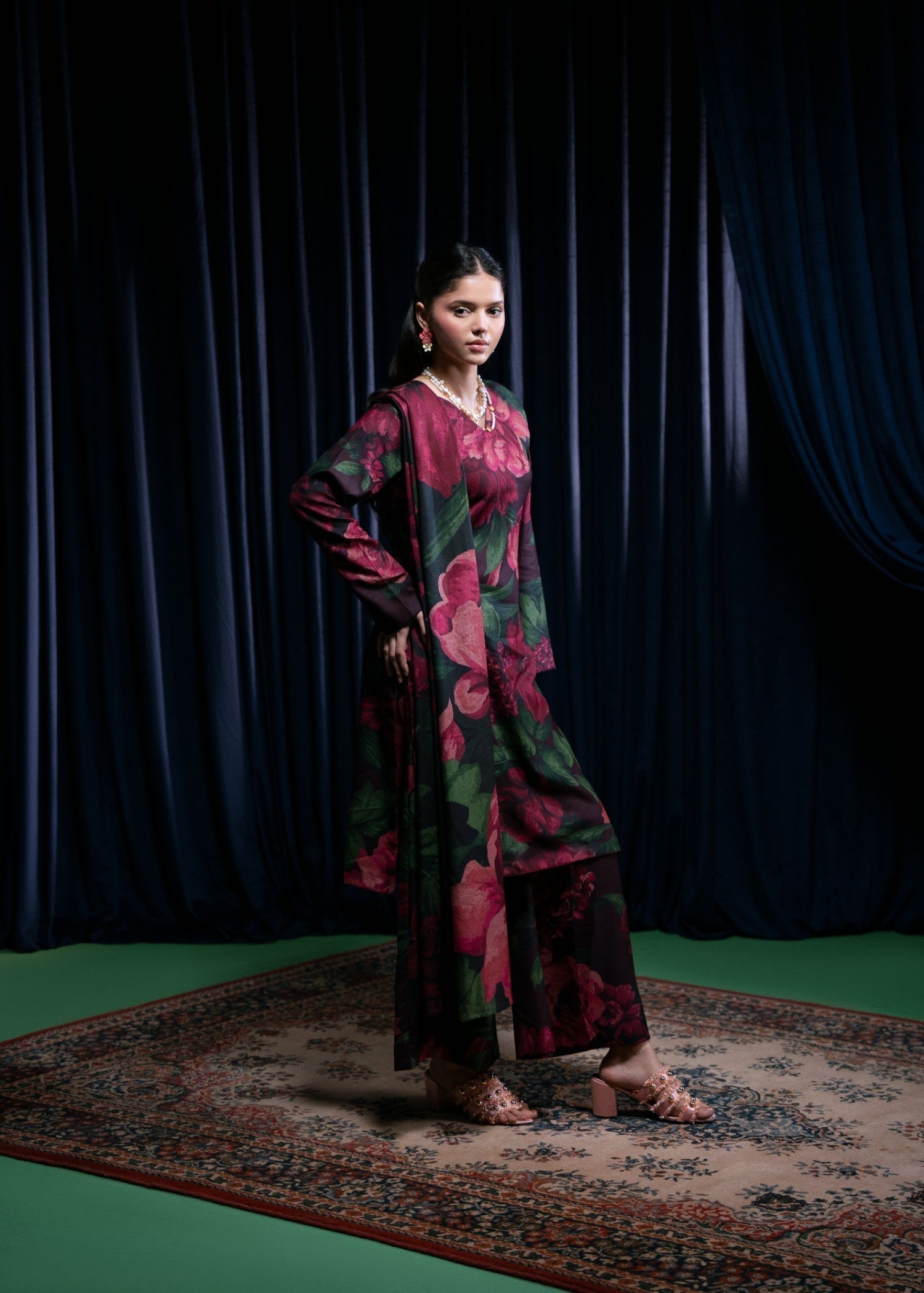 Feathers MEHERBANO Women 3pcs