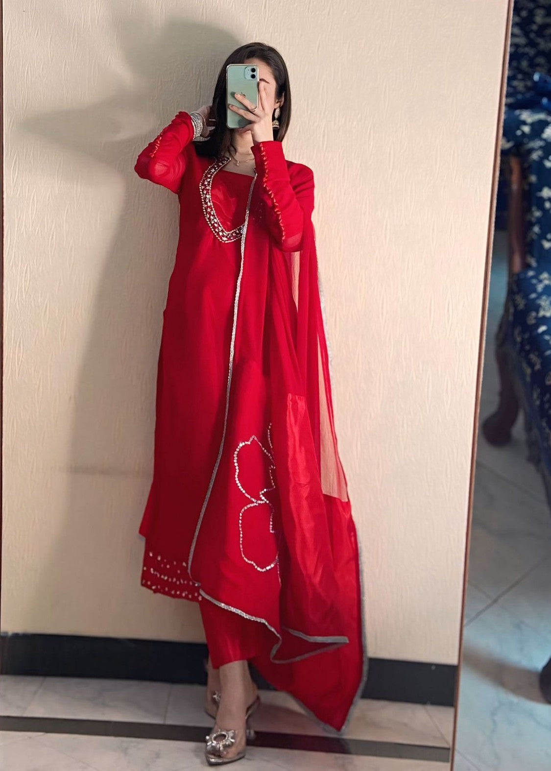 Anabiya Riwaaj Laal Ishq red Women 3pcs