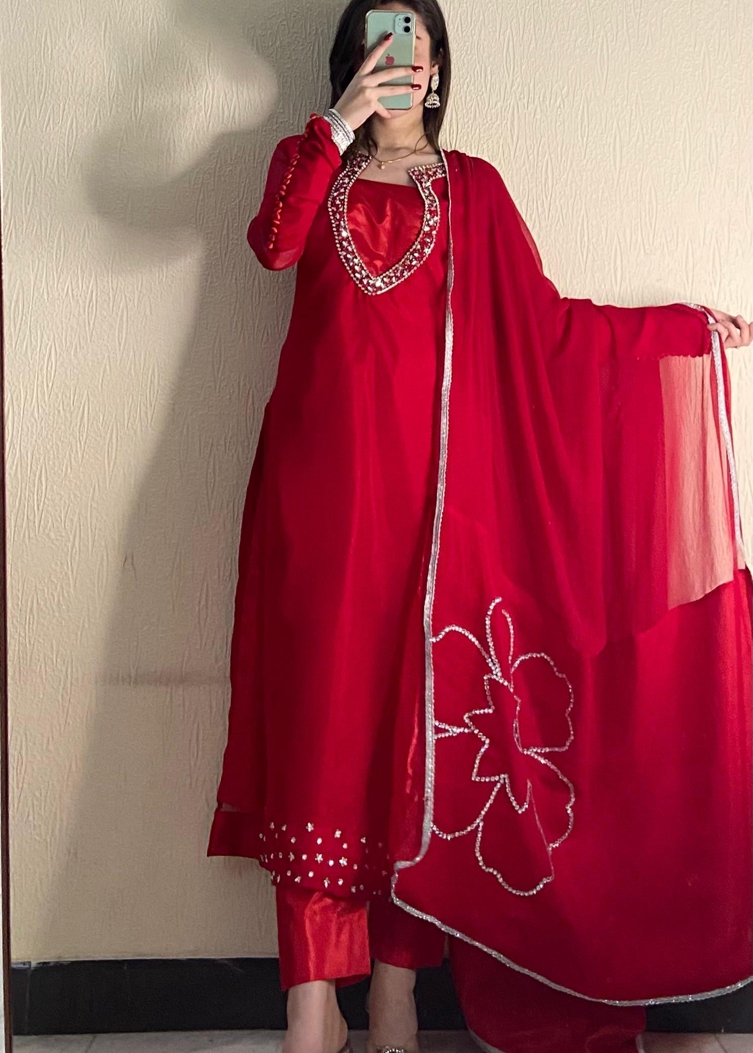 Anabiya Riwaaj Laal Ishq red Women 3pcs