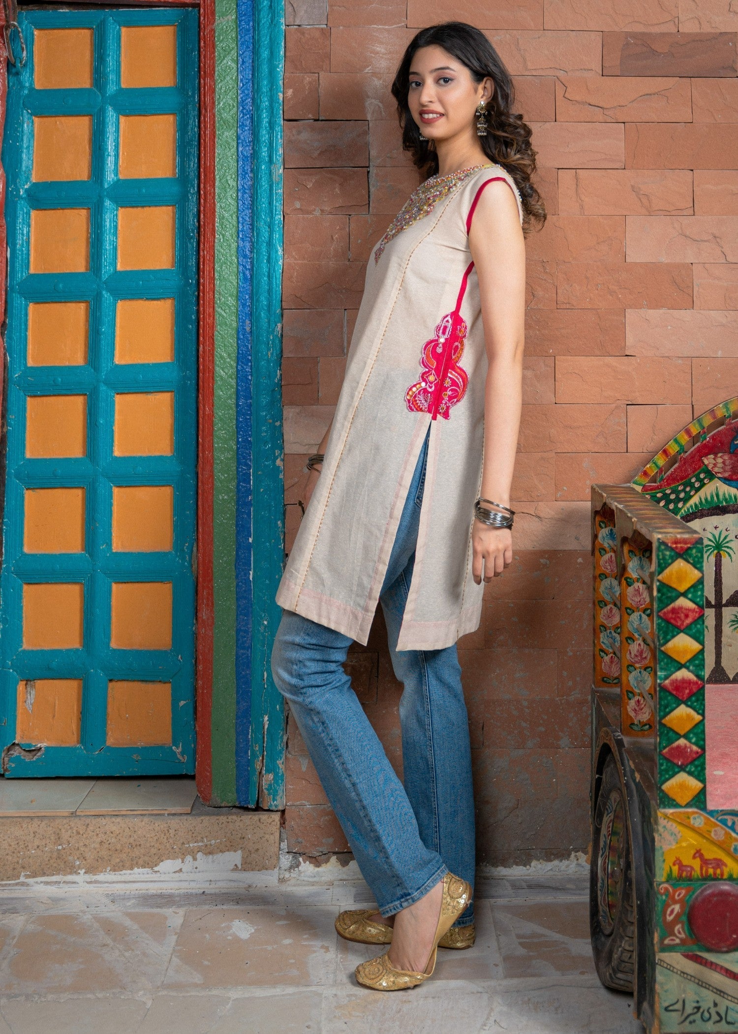 Zahra Ahmad LA 0024 Women 1pcs