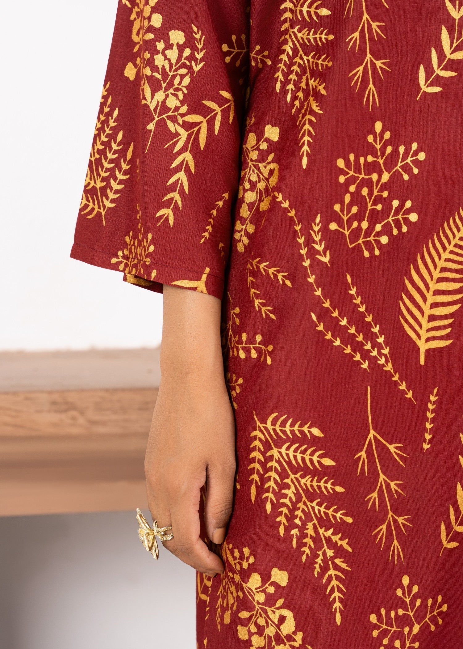 Chaudhary Arts Leave Maroon Women 2pcs