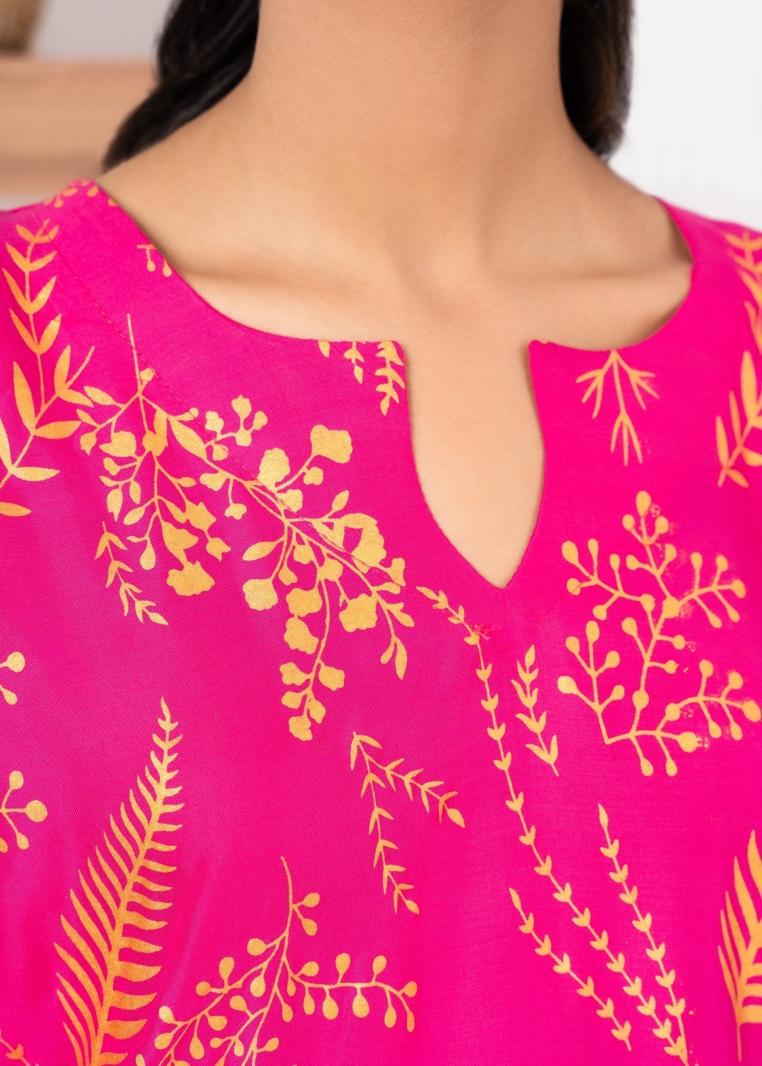 Chaudhary Arts leave (pink) Women 2pcs