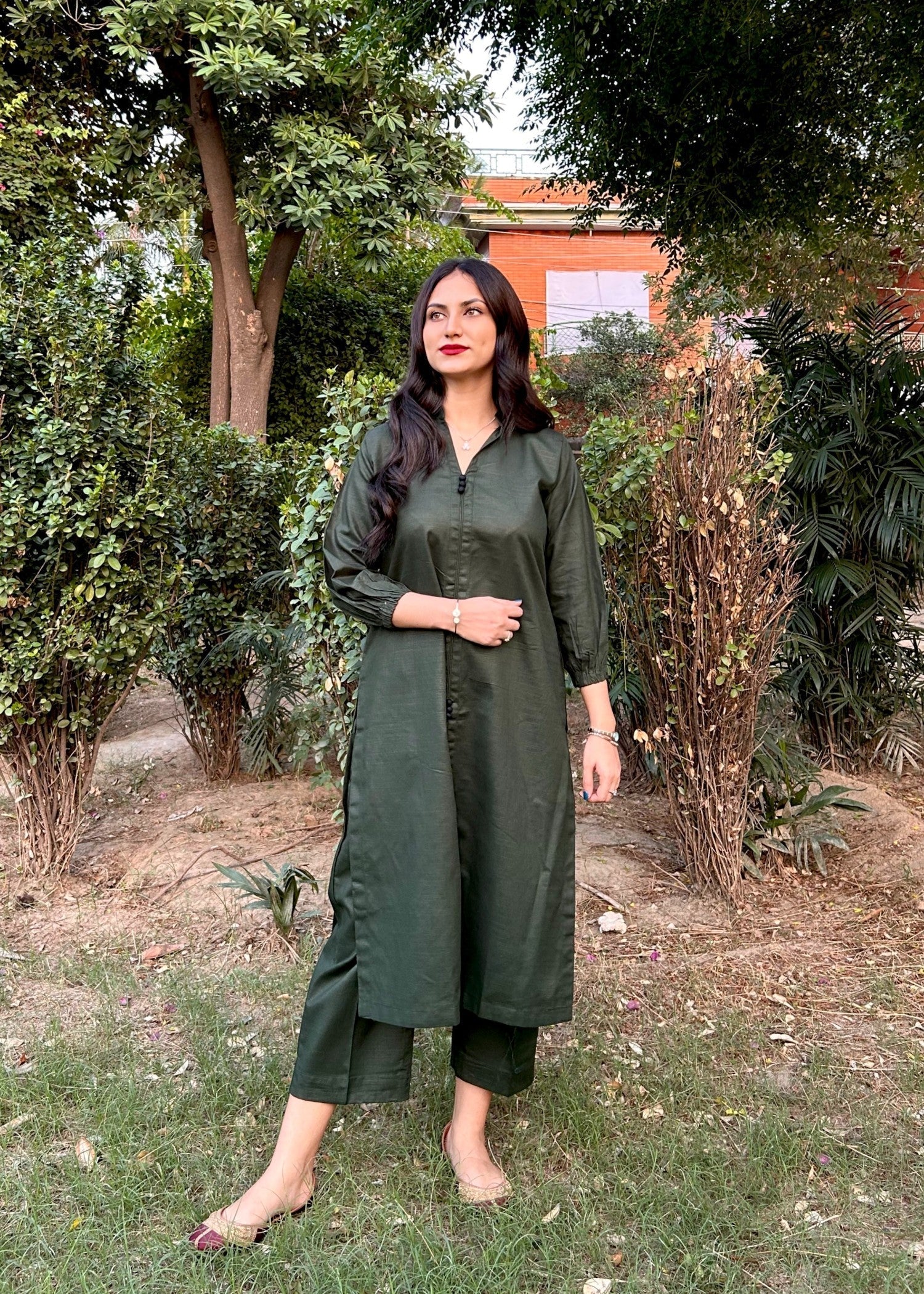 Damask Clothing Studio Sajni Solid Green Women 2pcs