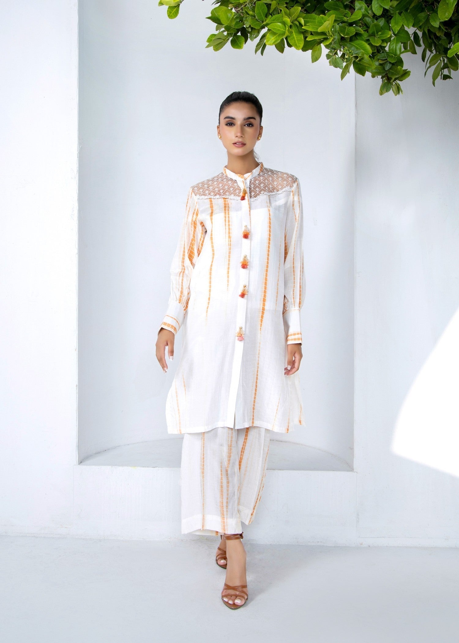 Laleen Nuvielle Women 2pcs