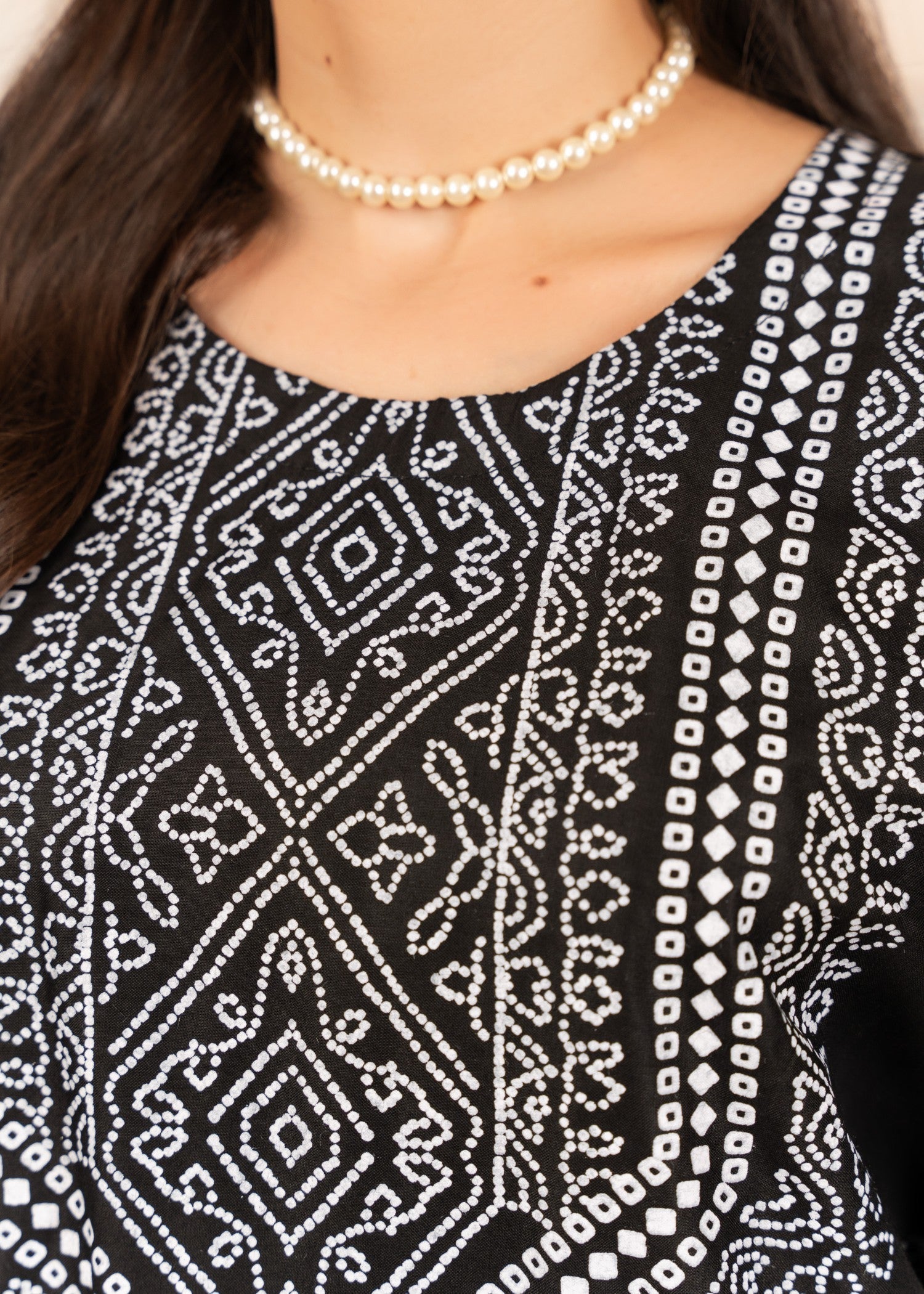 Chaudhary Arts N Chunri Printed black Women 2pcs