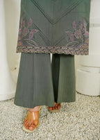 Thread & Weave By Zeplar Viscose Luxe Pret 101 Kurta Set Women 3pcs