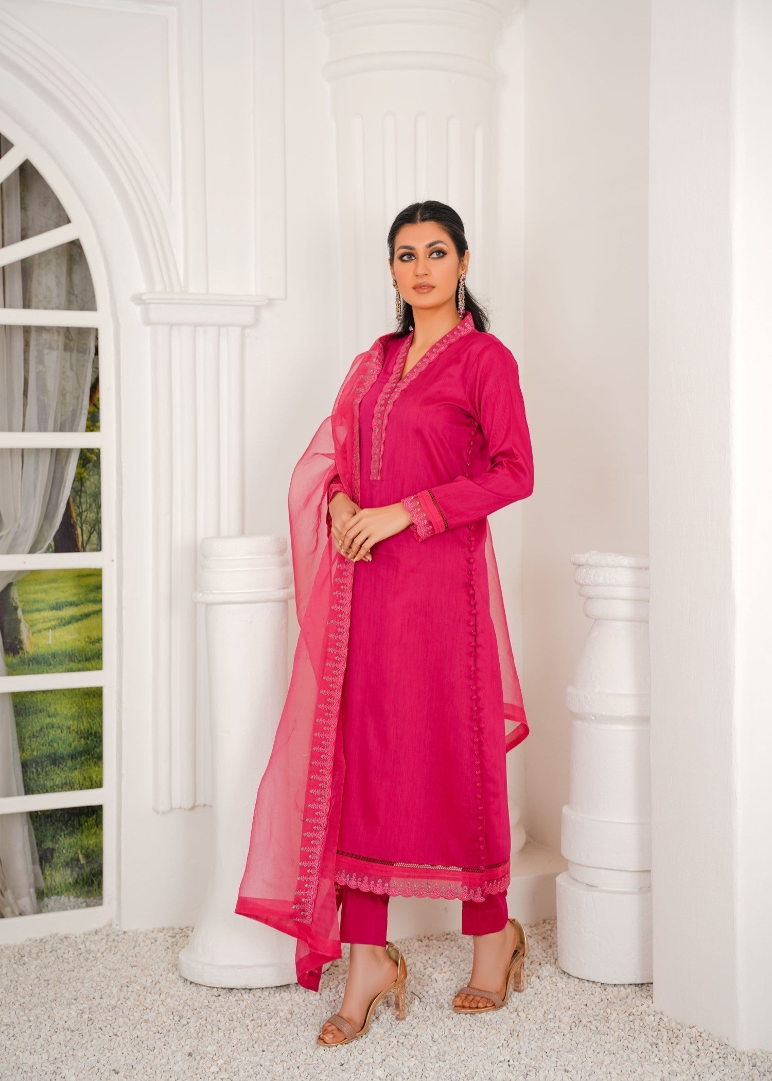 Thread & Weave By Zeplar Viscose Luxe Pret 105 Kurta Set Women 3pcs
