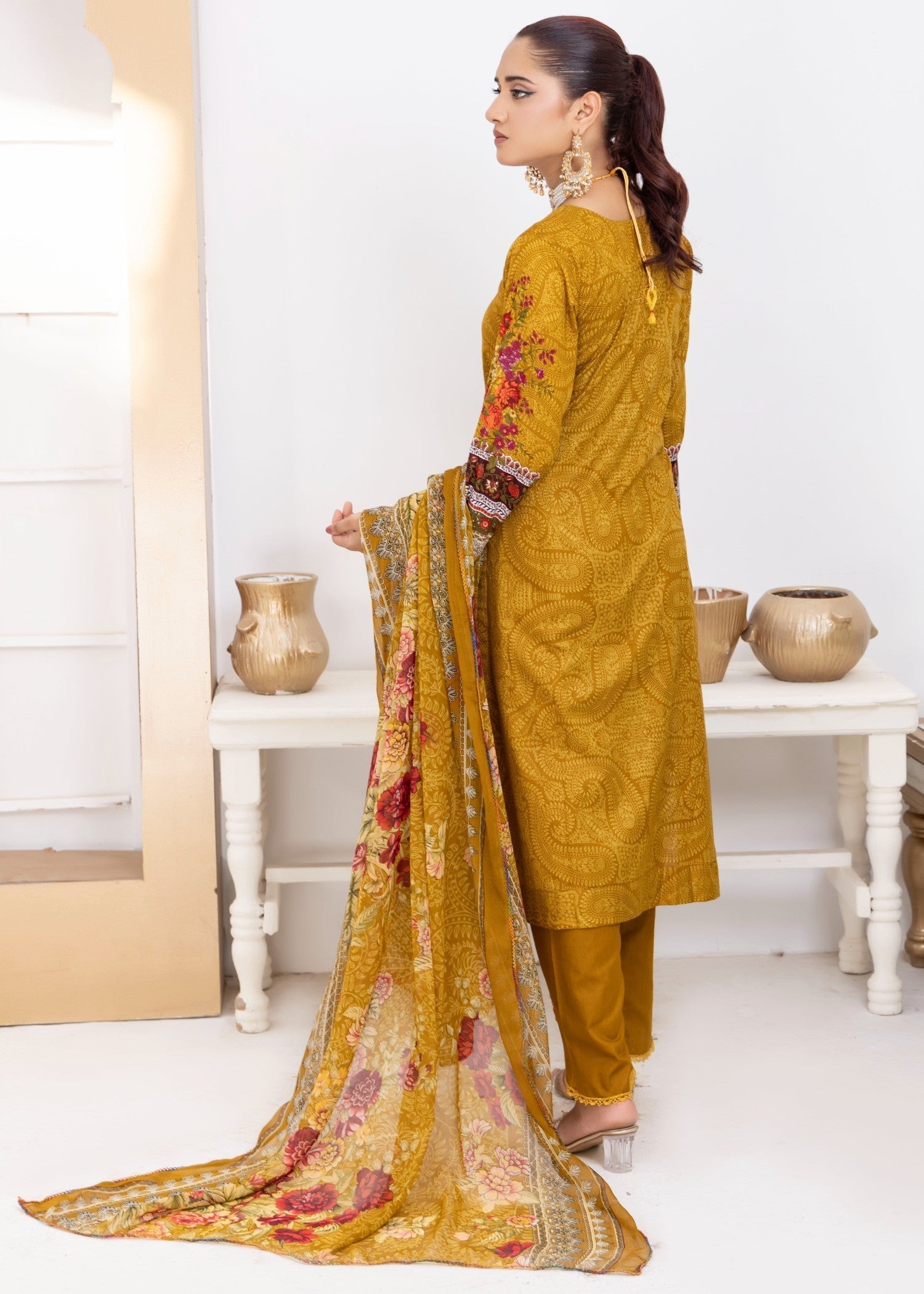 Polawn PD 24 602 A NAINA PRET LAWN COLLECTION Women 3pcs