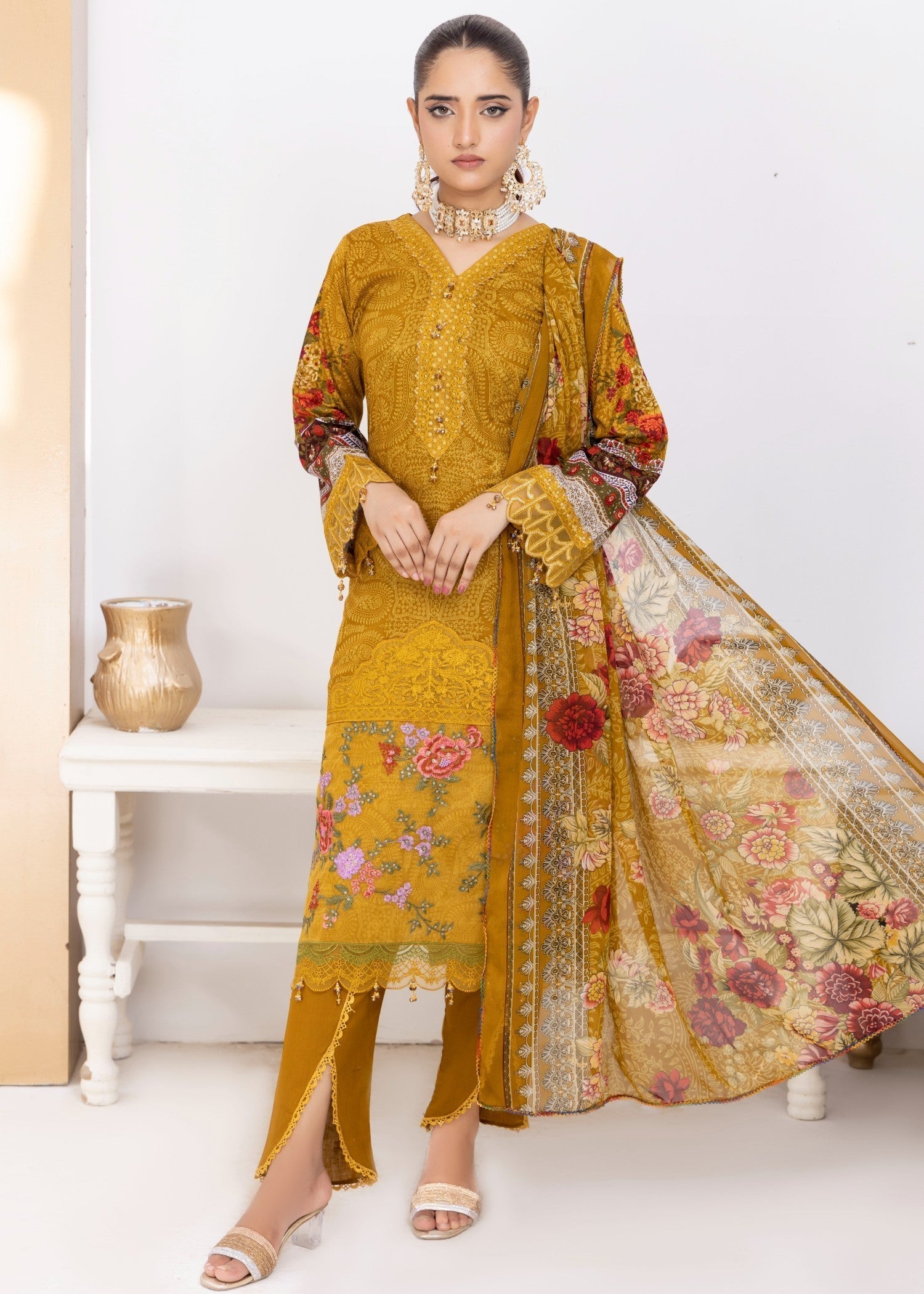 Polawn PD 24 602 A NAINA PRET LAWN COLLECTION Women 3pcs