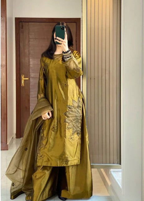 Anabiya riwaaj gulaliy gold Women 3pcs