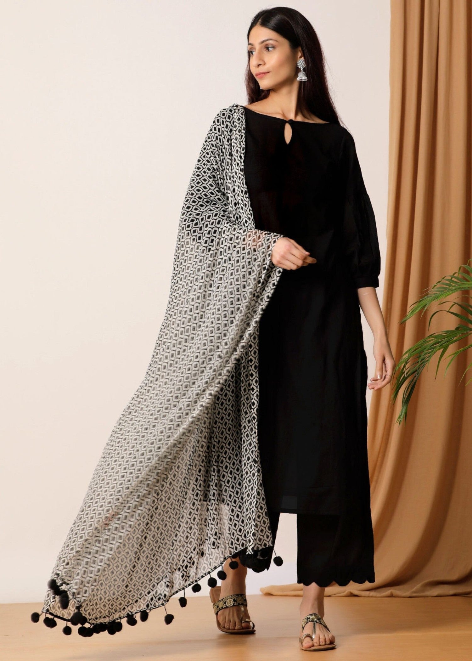 Zeekstore black dress with dupatta Women 3pcs