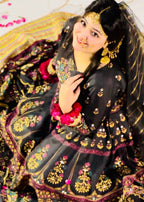 1 Virsapret R7 black new Women 3pcs